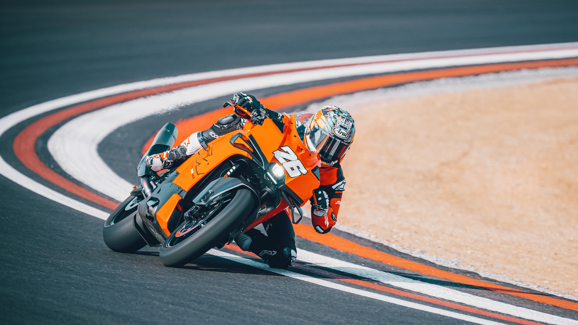 KTM 990 RC R 2026 Accion (1)