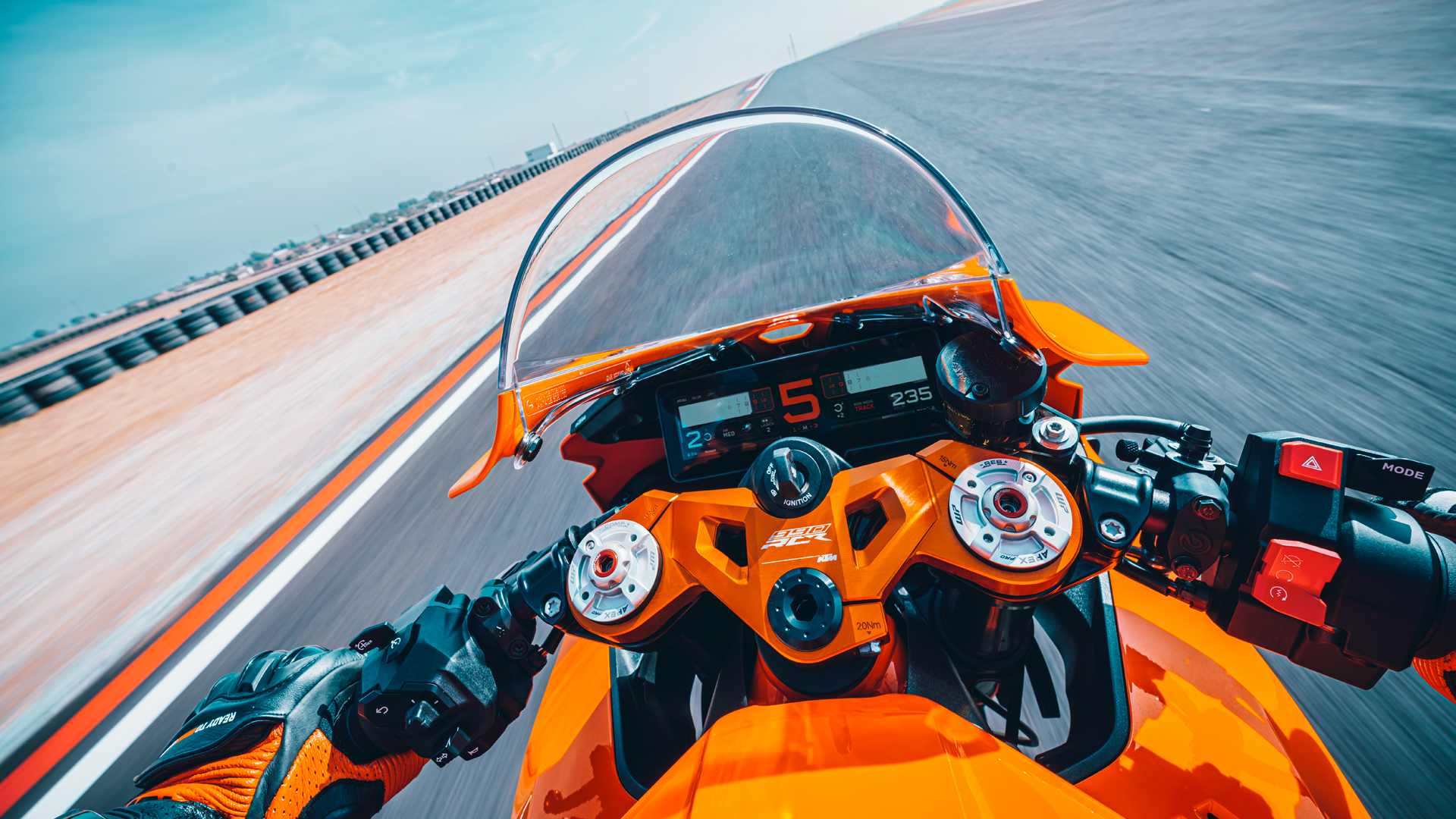 KTM 990 RC R 2026 Accion (2)