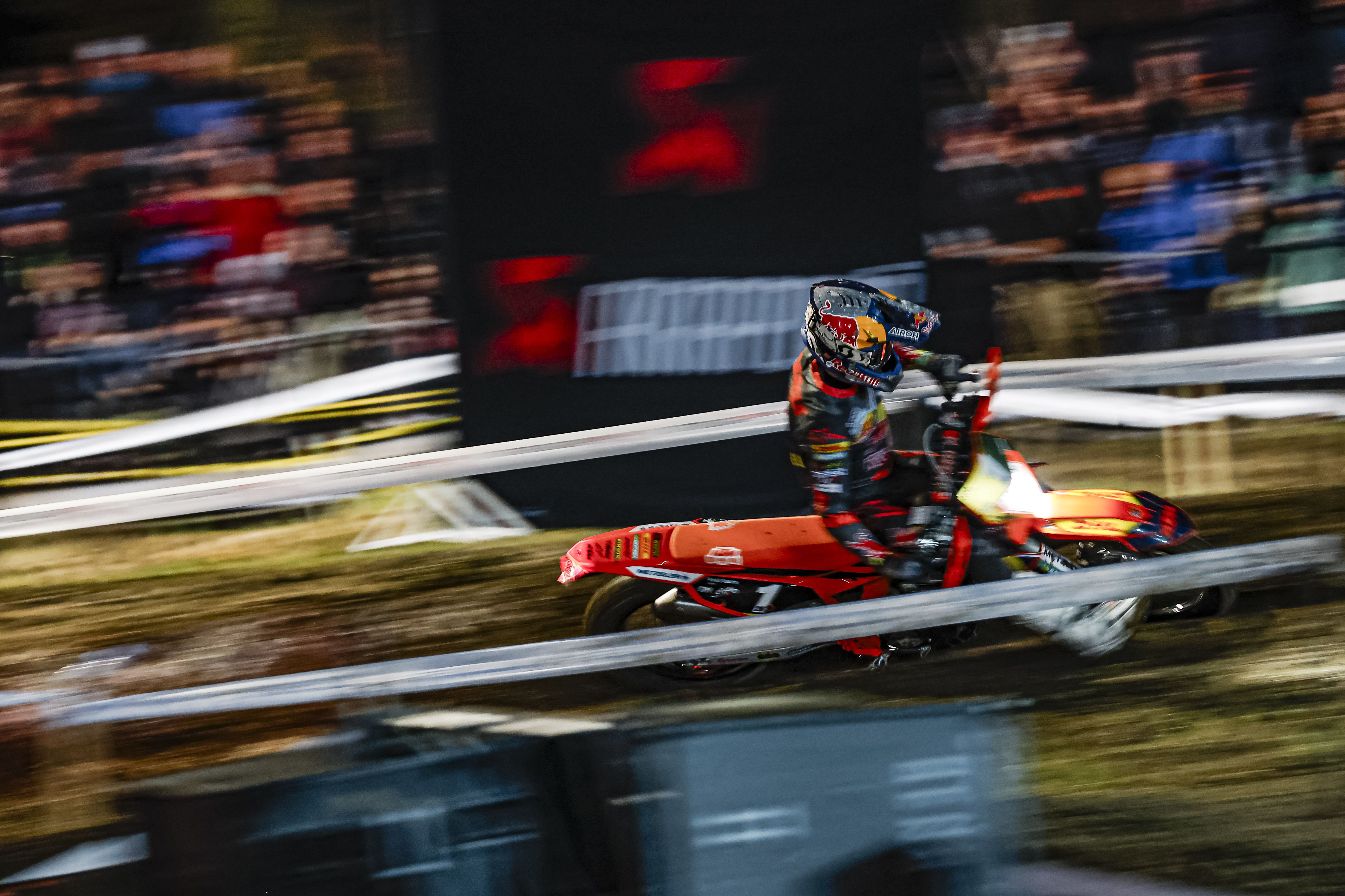 Fotos Josep García. Campéon del Mundo EnduroGP 2025.