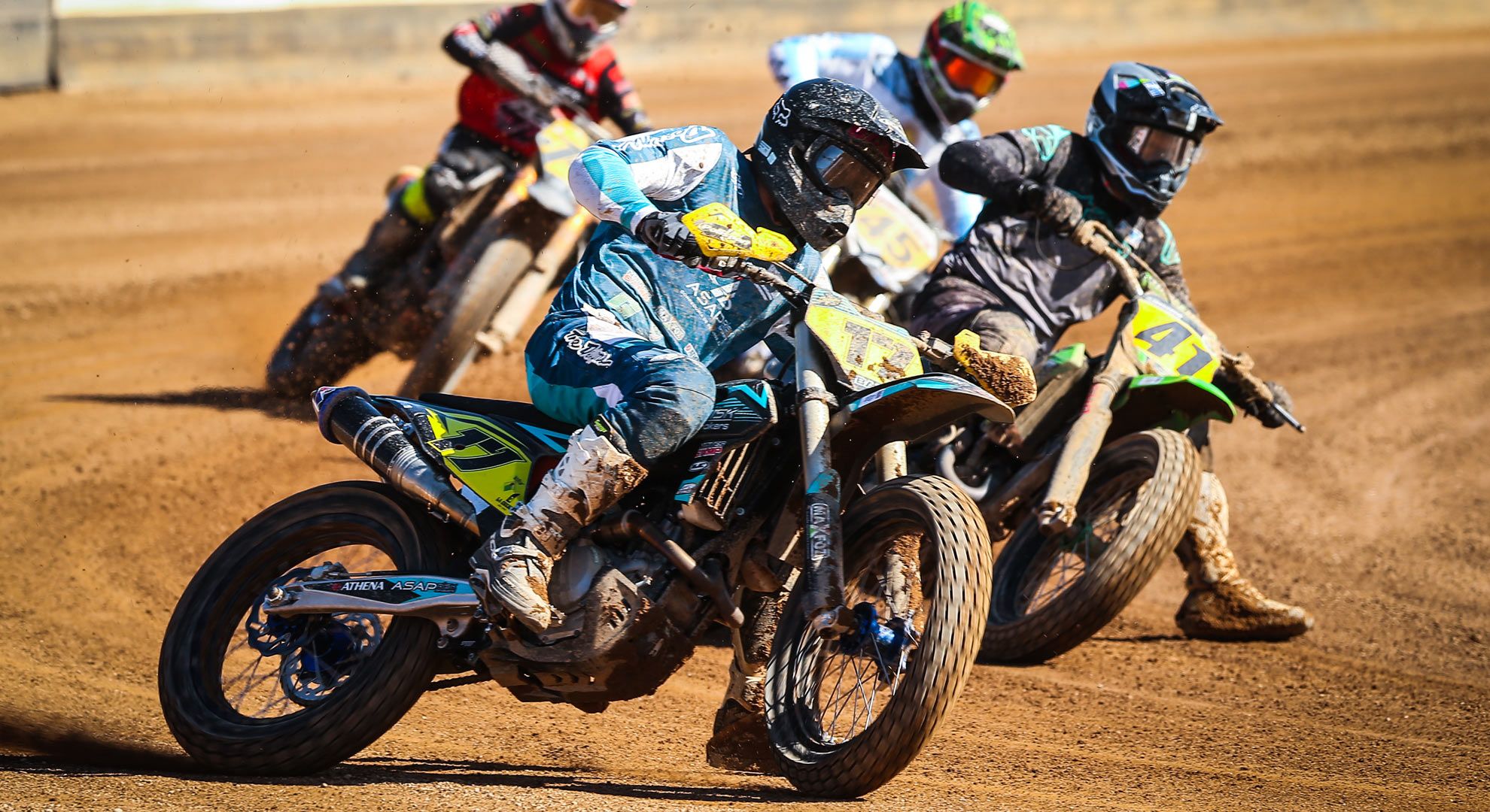 Historias de moto la campo: del Speedway al Dirt Track