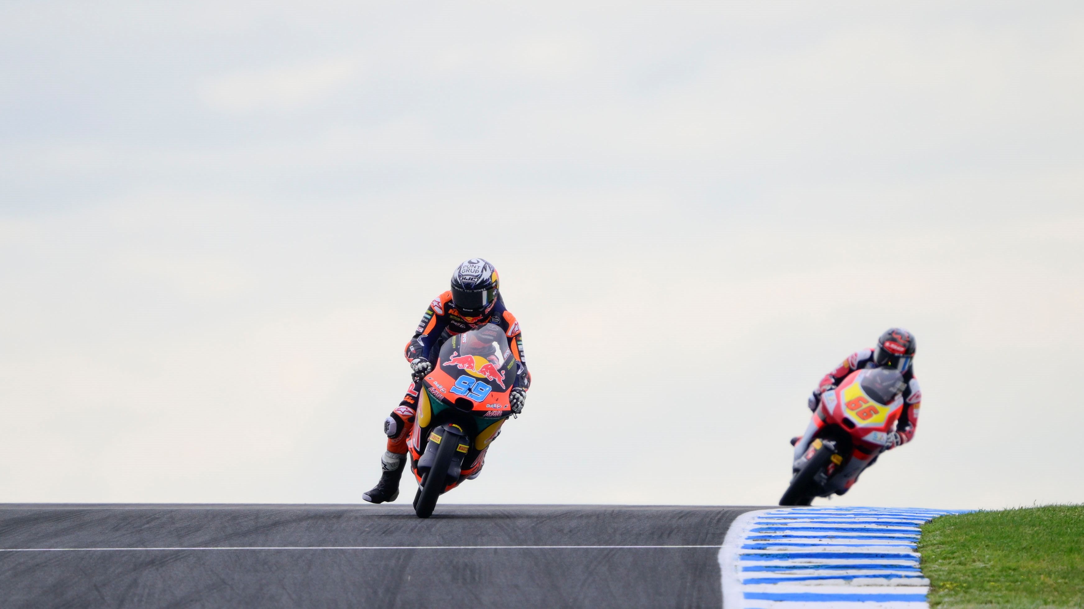 José Antonio Rueda abre hueco con Joel Kelso, Moto3 Australia 2025