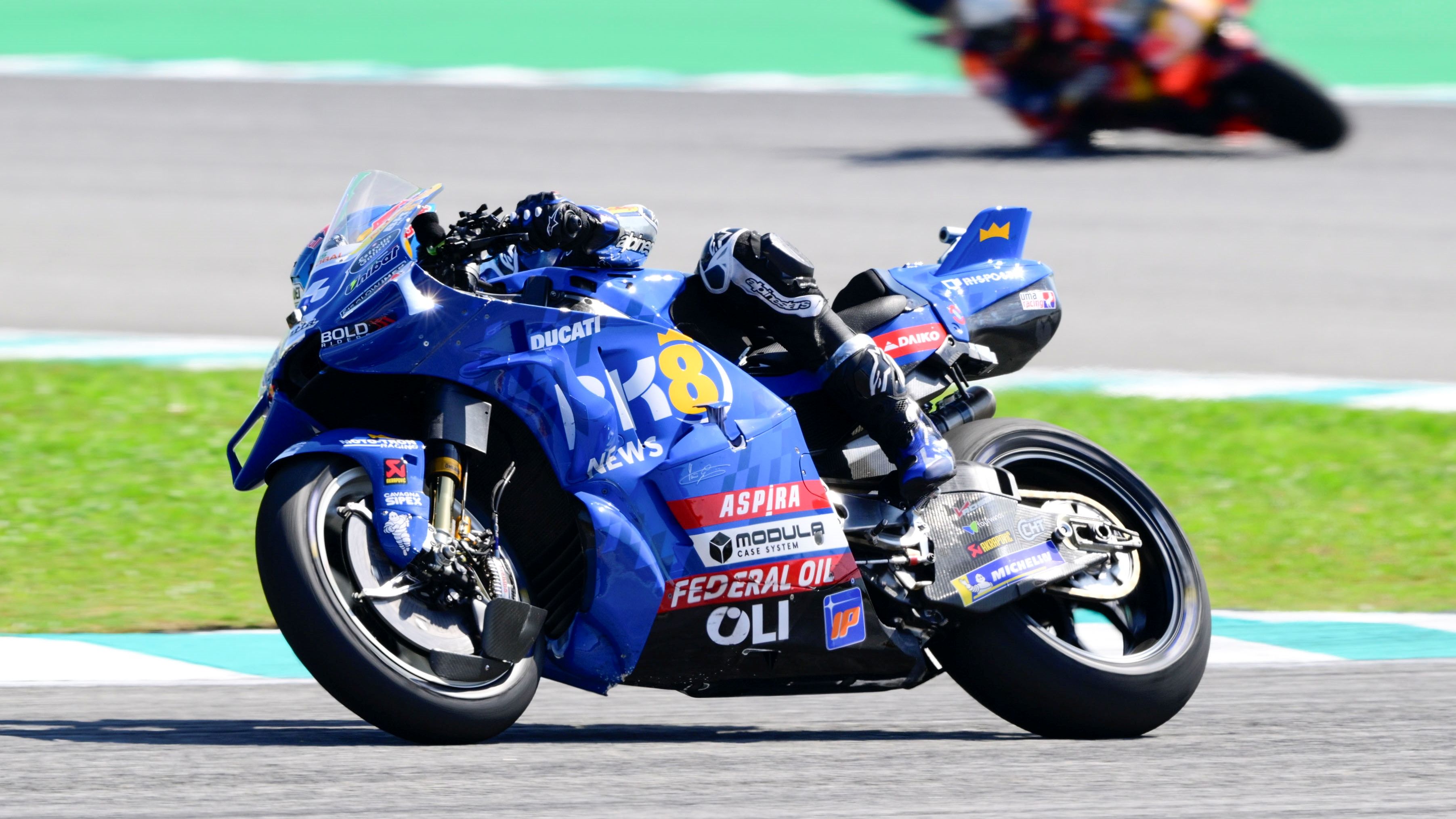Álex Márquez se ha llevado la victoria en Sepang Álex Márquez se ha llevado la victoria en Sepang