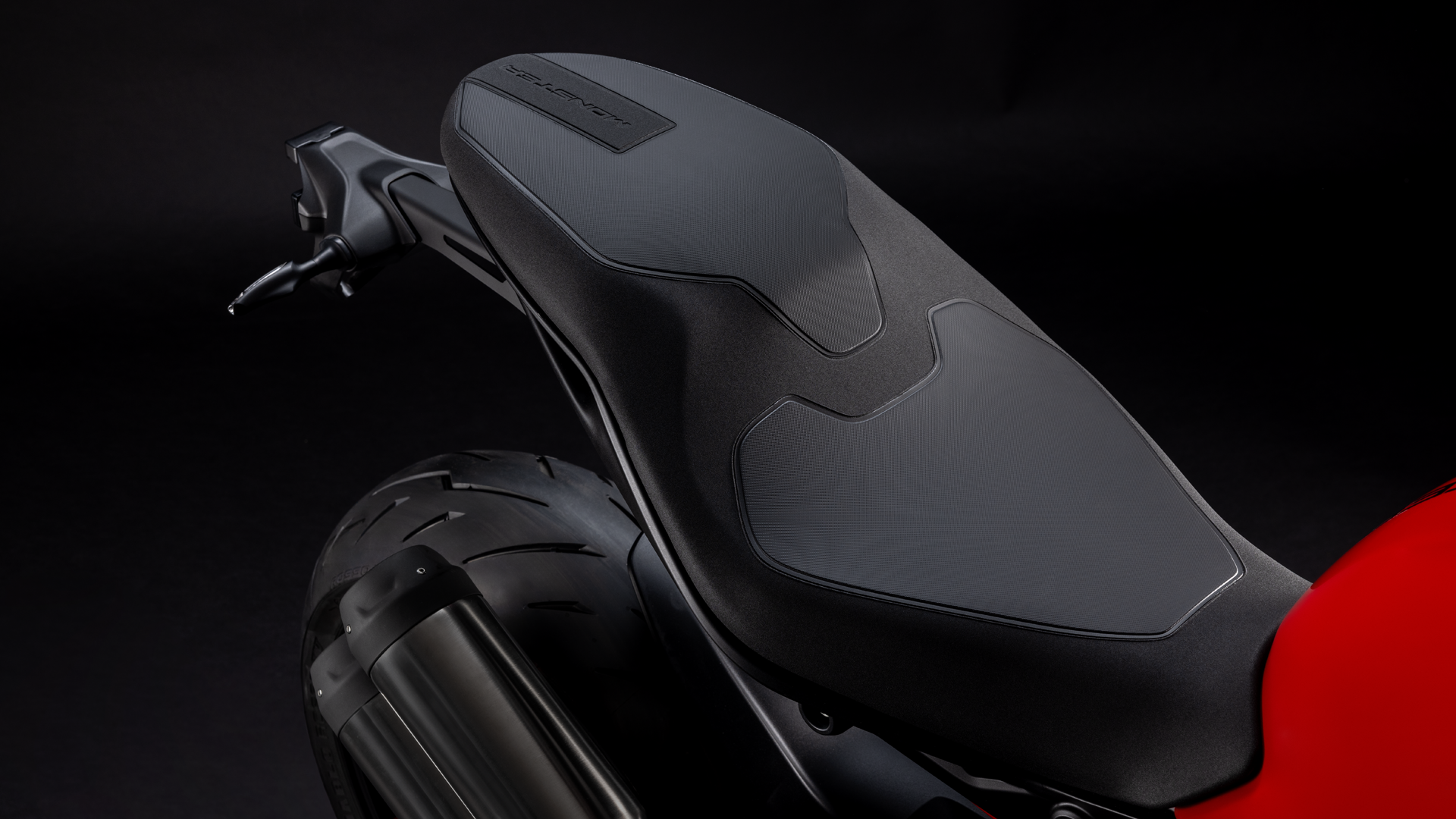 Ducati Monster 2026 Detalles (4)
