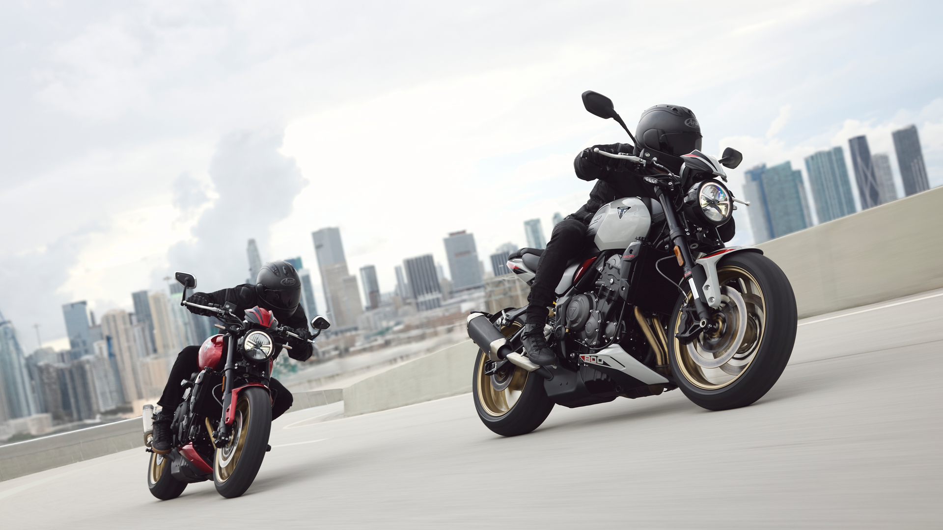 Triumph Trident 800 2026 Accion (4) Triumph Trident 800 2026 Accion (4)