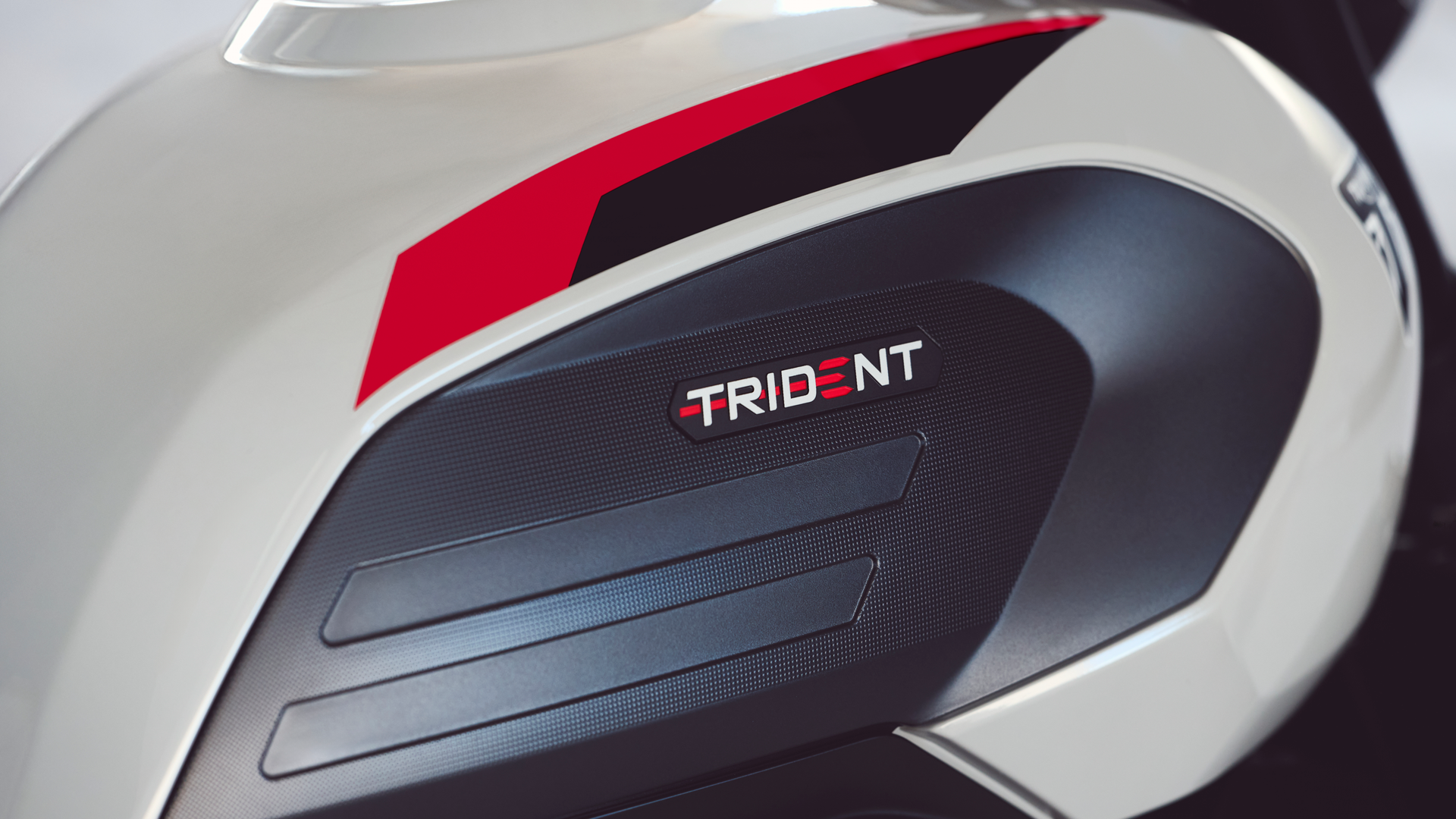 Triumph Trident 800 2026 Detalles (3)