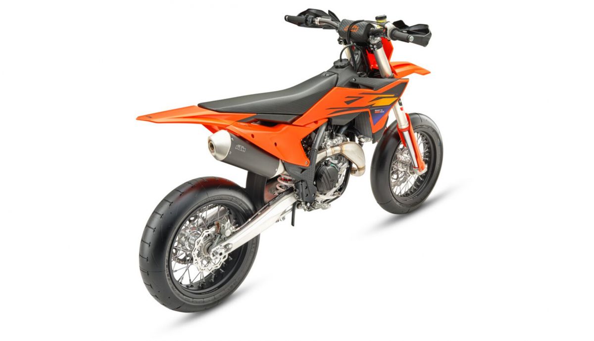 KTM 450 SMR 2026 (8) KTM 450 SMR 2026 (8)