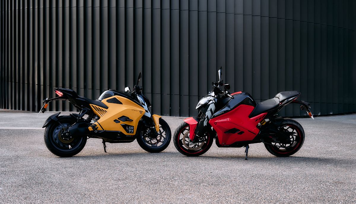 Ultraviolette F77 estatica (5)