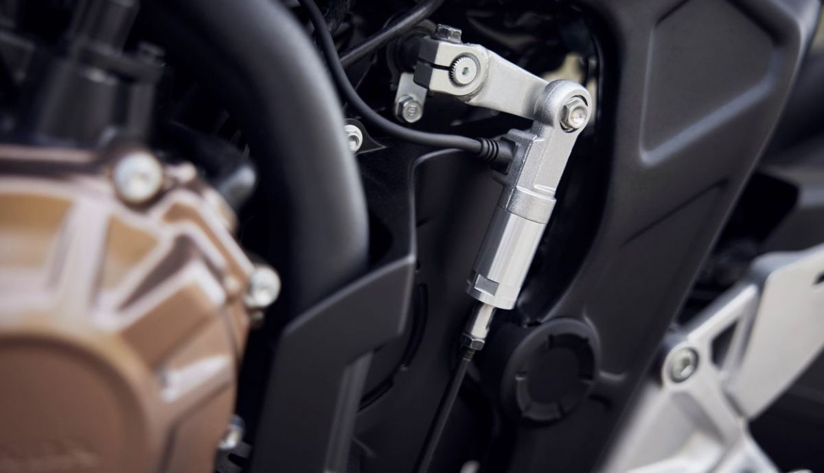 honda e clutch 2 7 1200x690