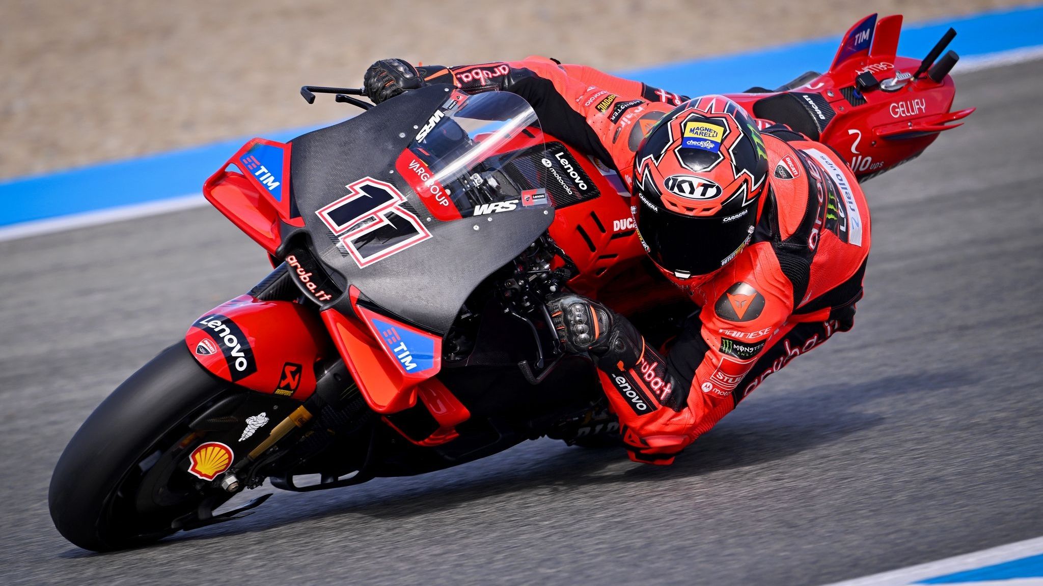 Nicolò Bulega con la Ducati Desmosedici en Jerez