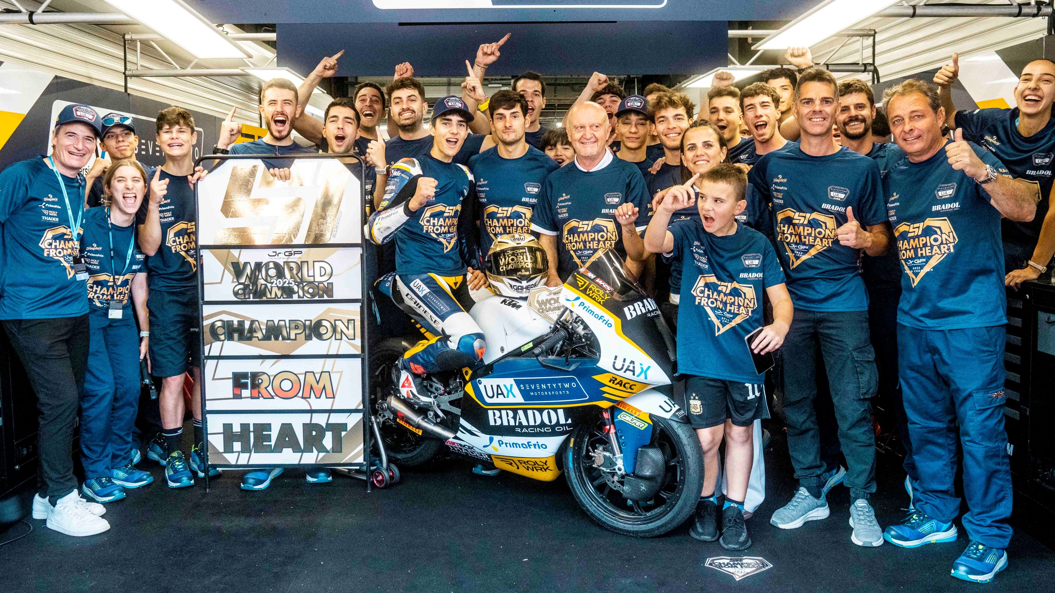 Brian Uriarte es el campeón del Mundial de JuniorGP 2025