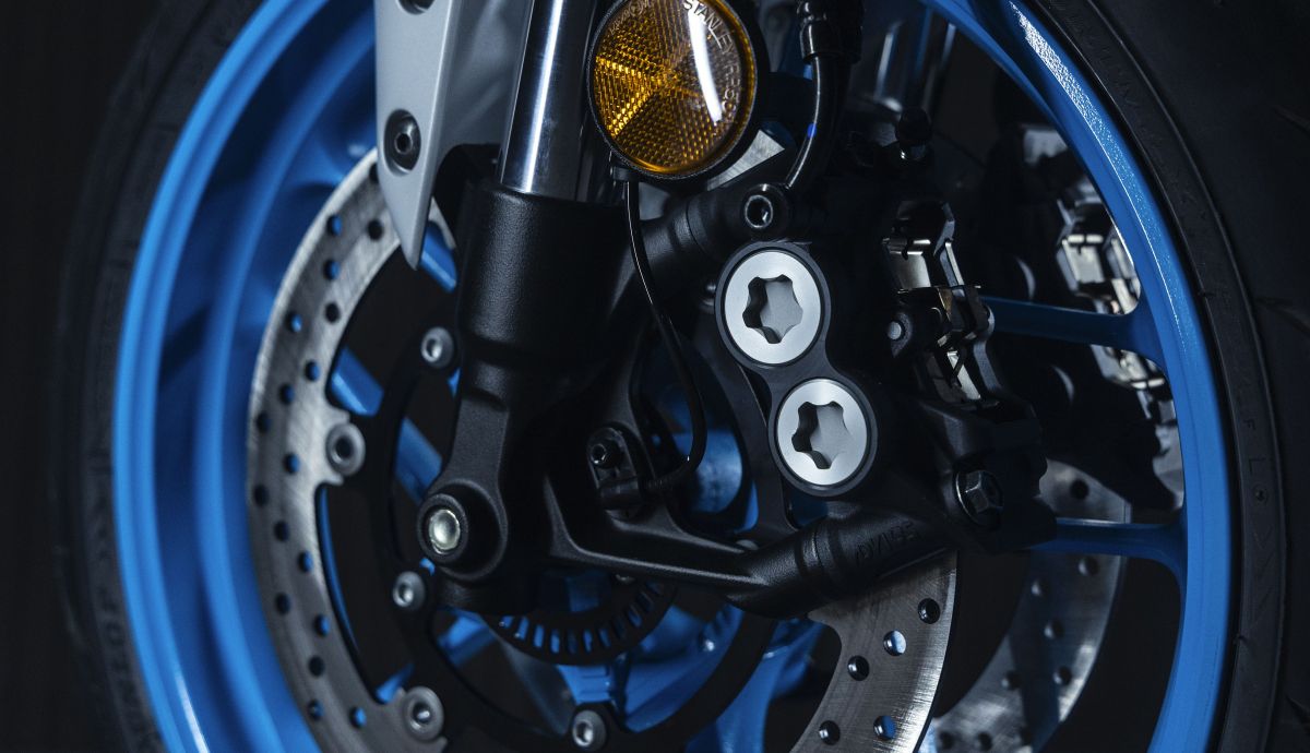 Yamaha M707 yamt detalles (4)