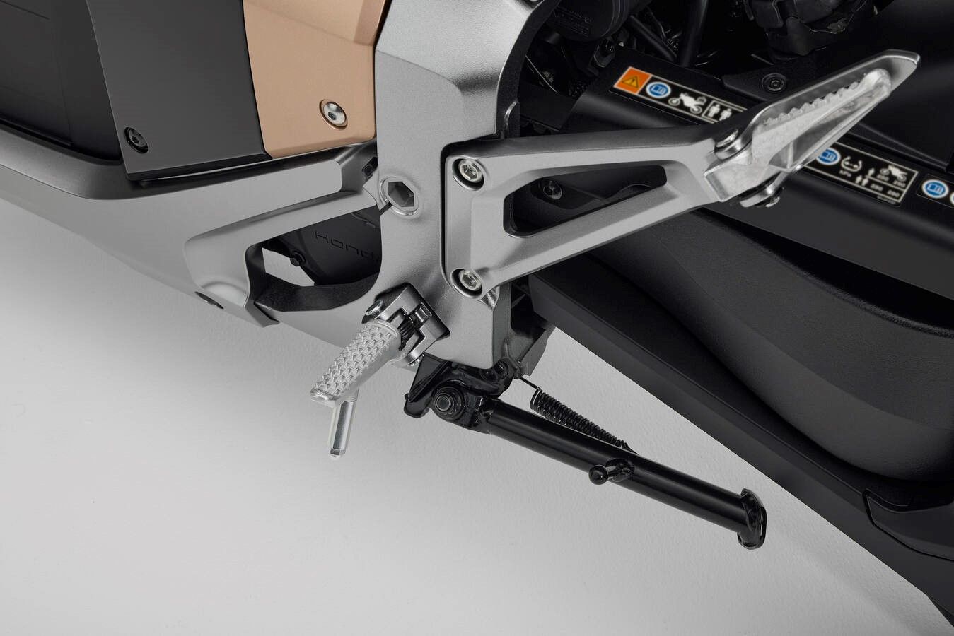 Honda WN7 2026 detalles (4)