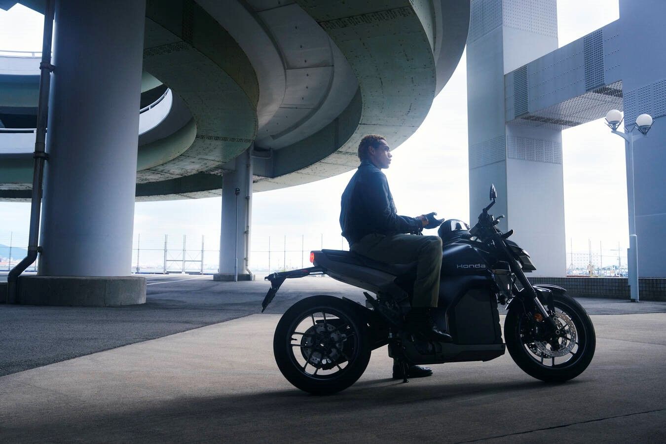 Honda WN7 2026 ambiente (1)