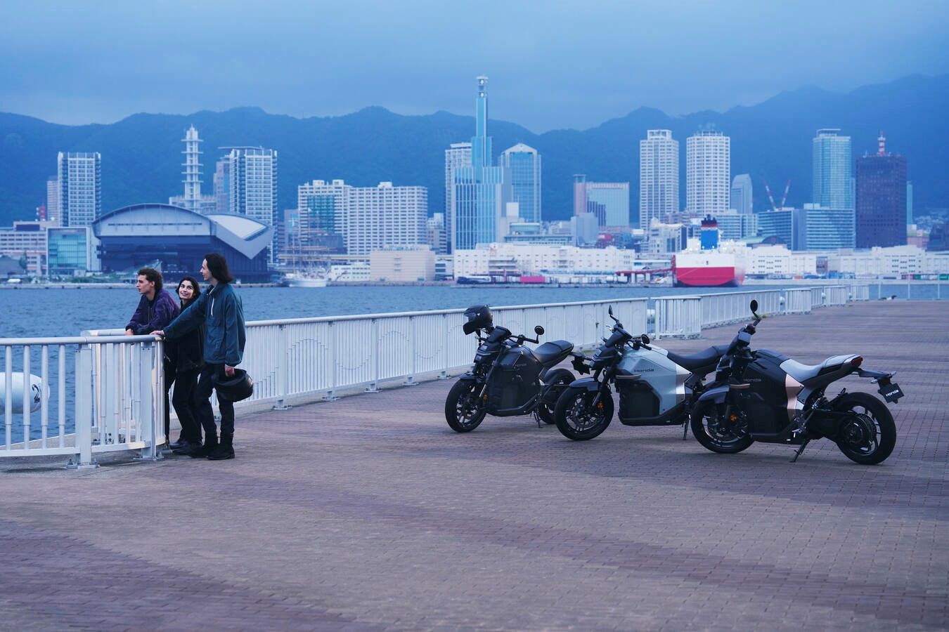 Honda WN7 2026 ambiente (6)