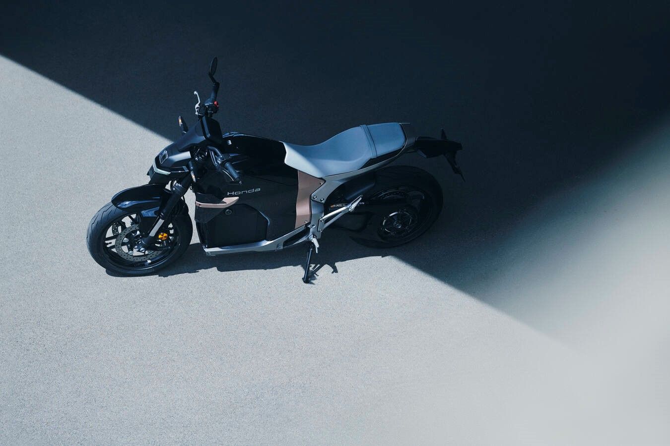 Honda WN7 2026 ambiente (8)