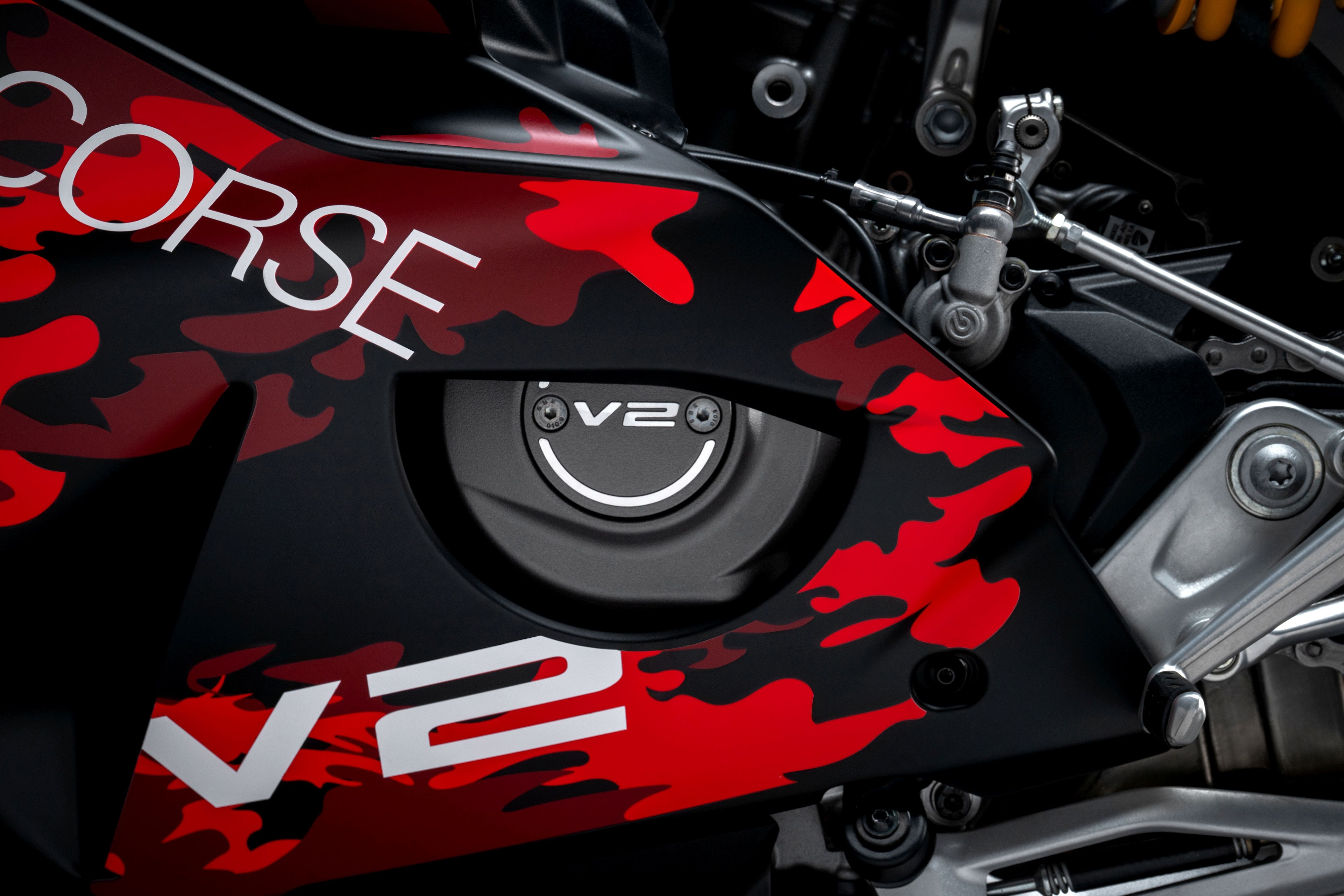 Ducati Panigale V2 MM93 FB63 16