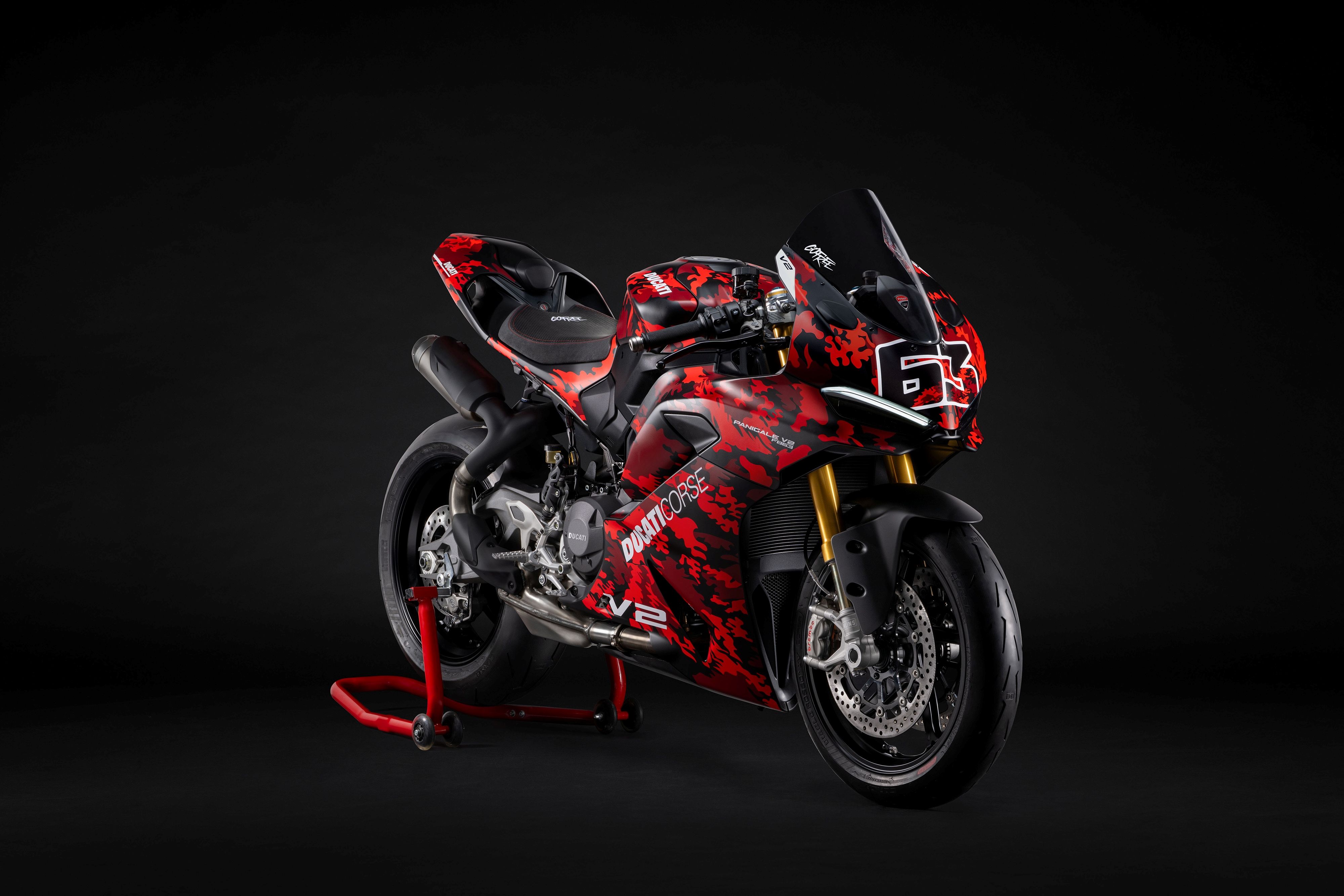 Ducati Panigale V2 MM93 FB63 24