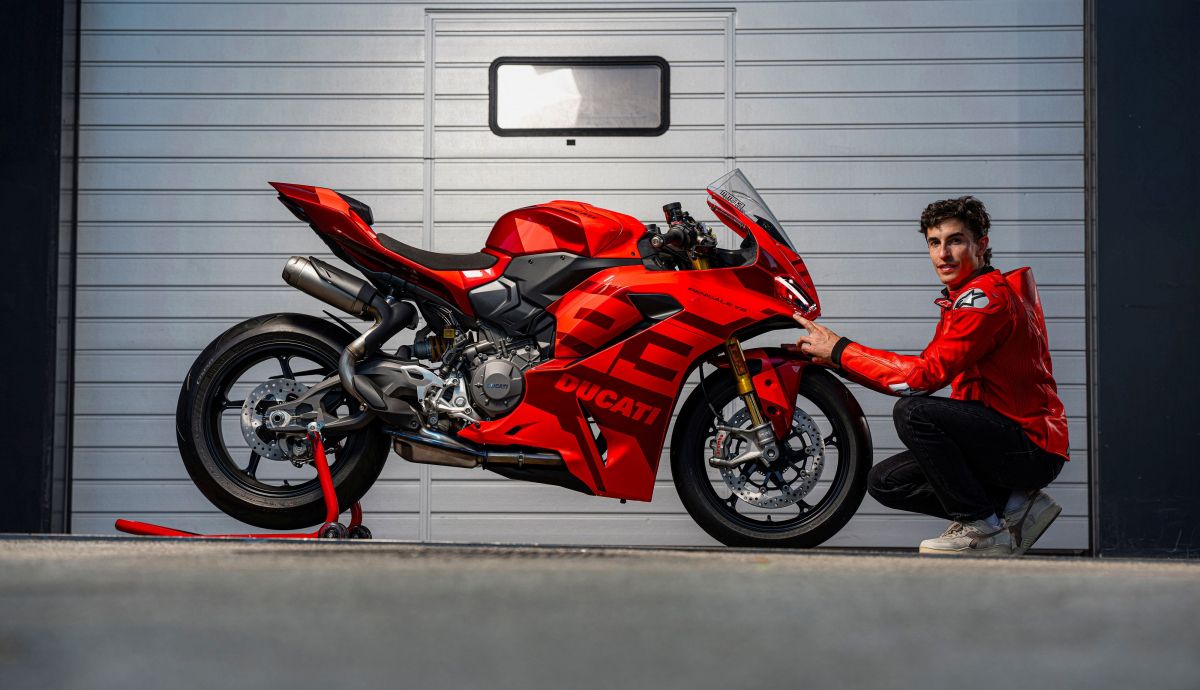 Ducati Panigale V2 MM93 FB63 46