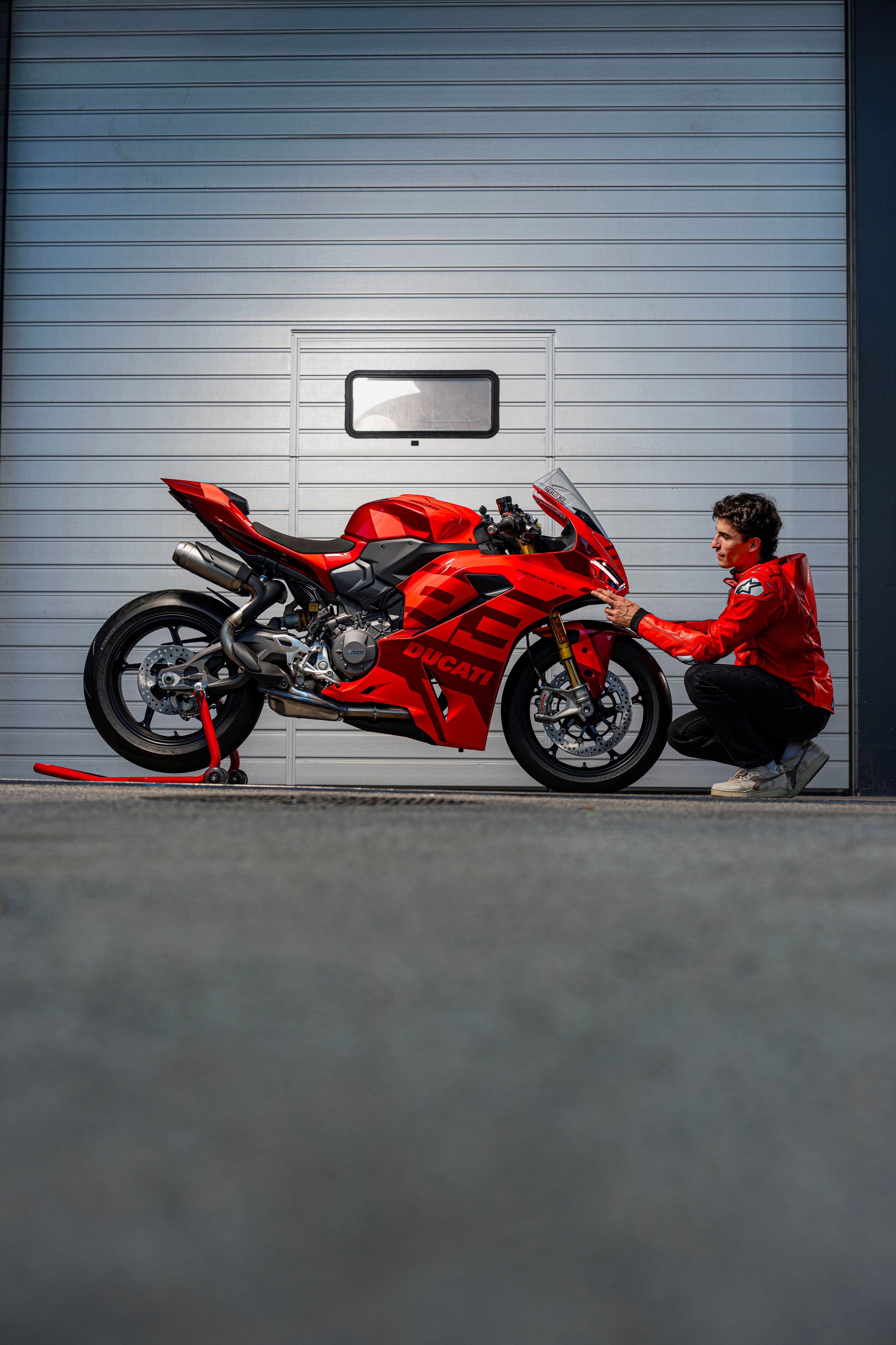 Ducati Panigale V2 MM93 FB63 51