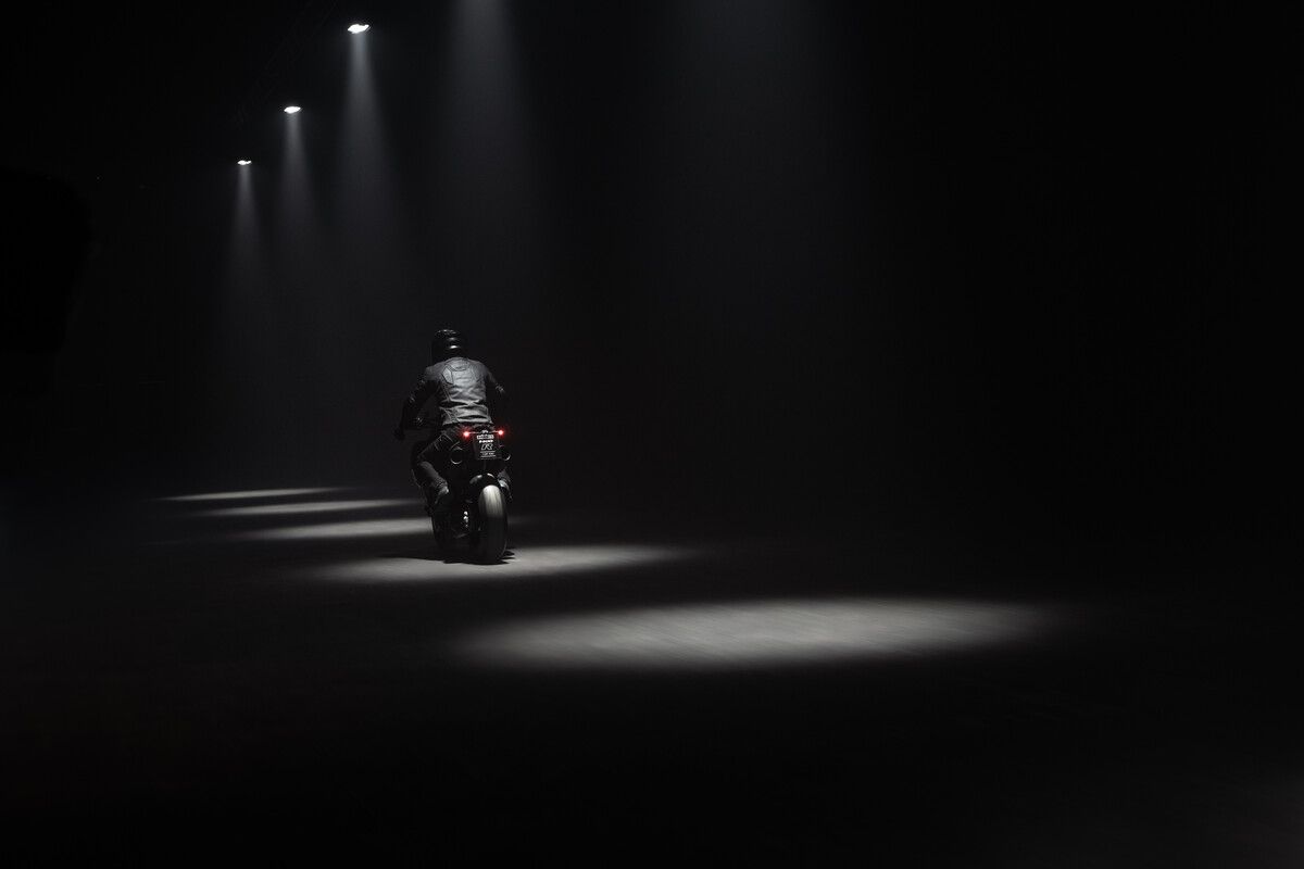 Brabus 1400 R Signature Edition accion (1)