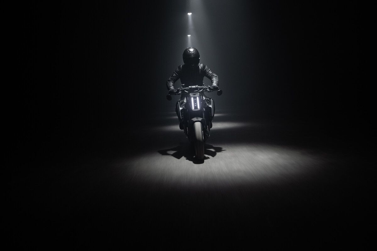 Brabus 1400 R Signature Edition accion (4)