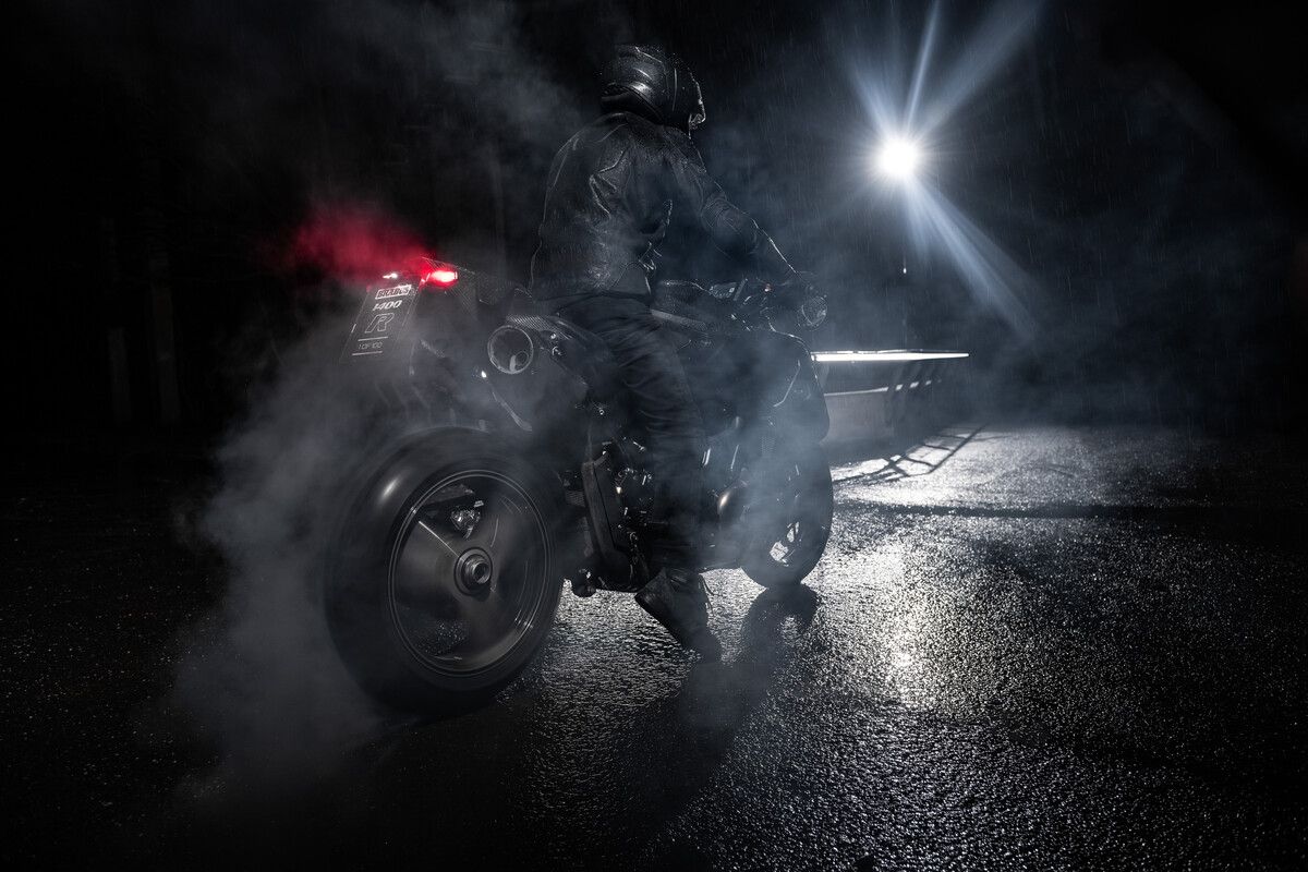 Brabus 1400 R Signature Edition accion (6)