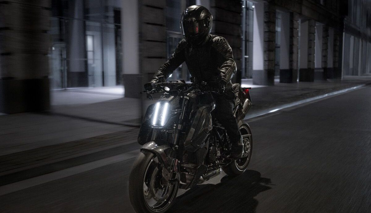 Brabus 1400 R Signature Edition accion (8)