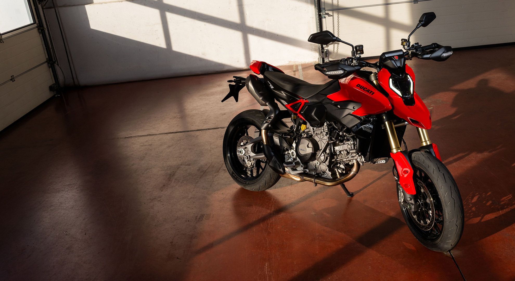 Ducati Hypermotard V2 2026