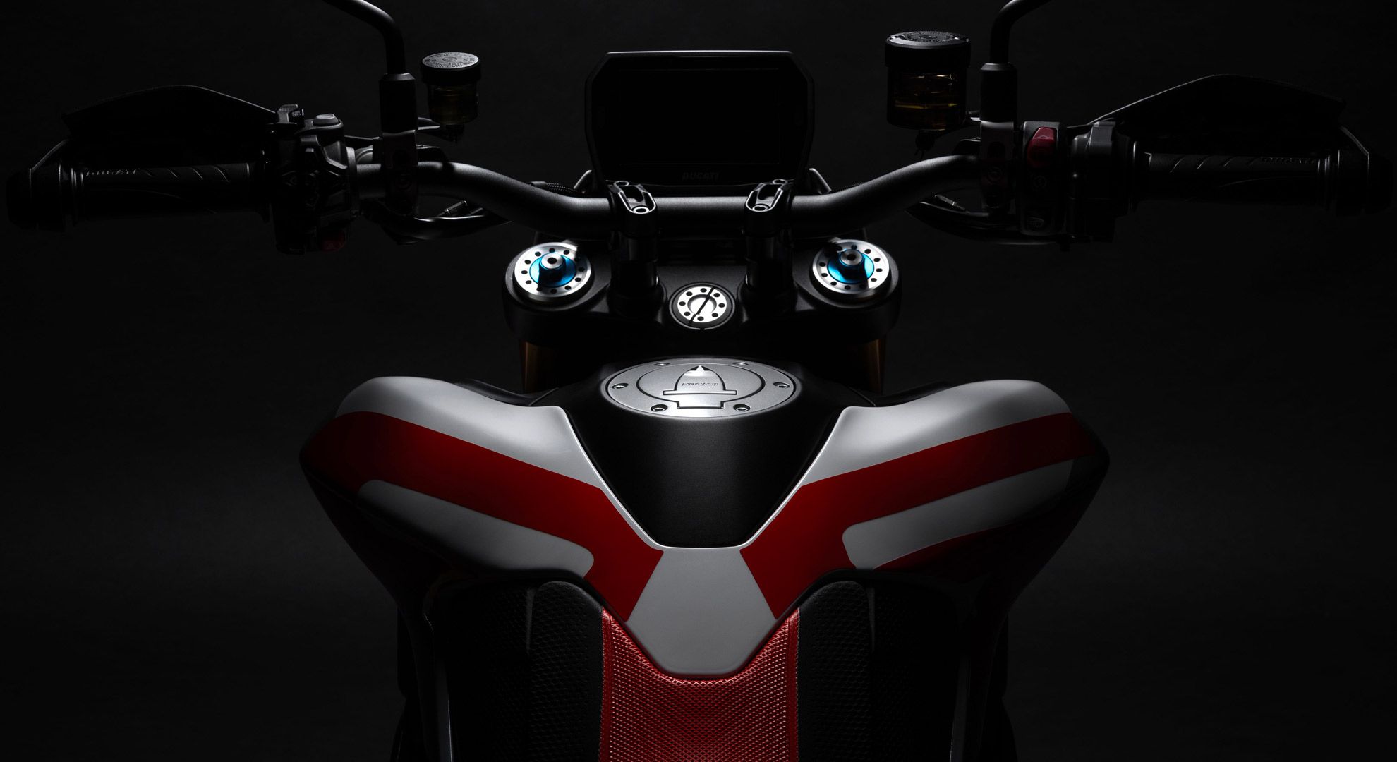 Ducati Hypermotard V2 SP 2026