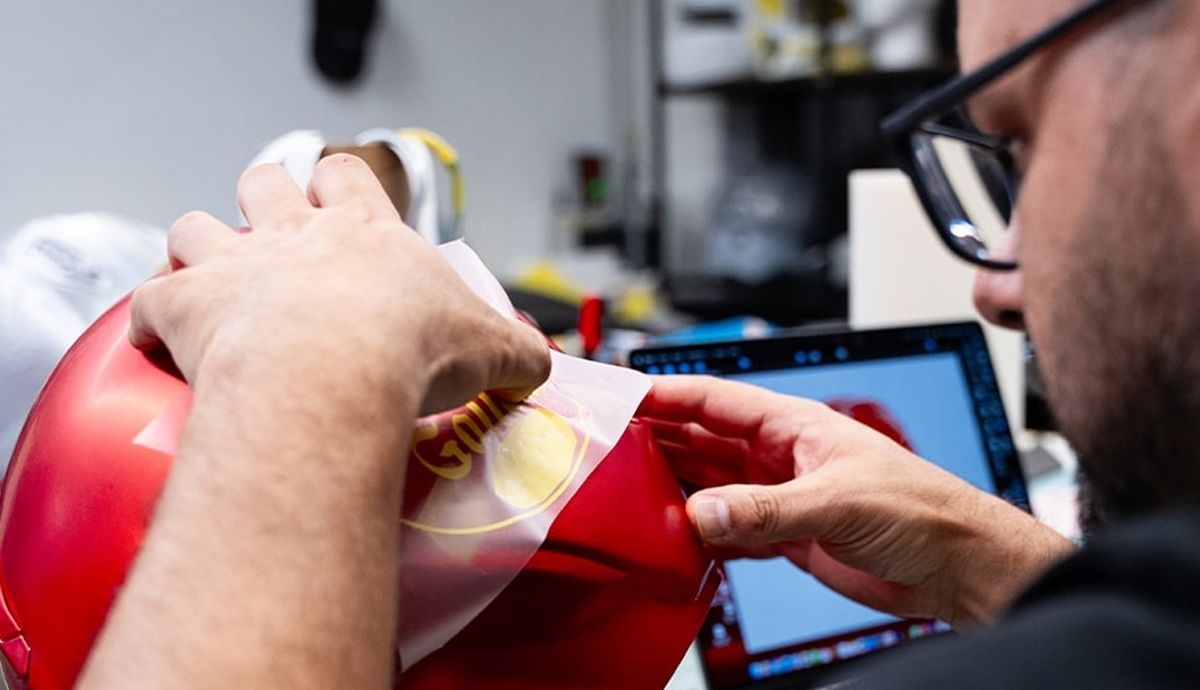 casco especial marc marquez 4