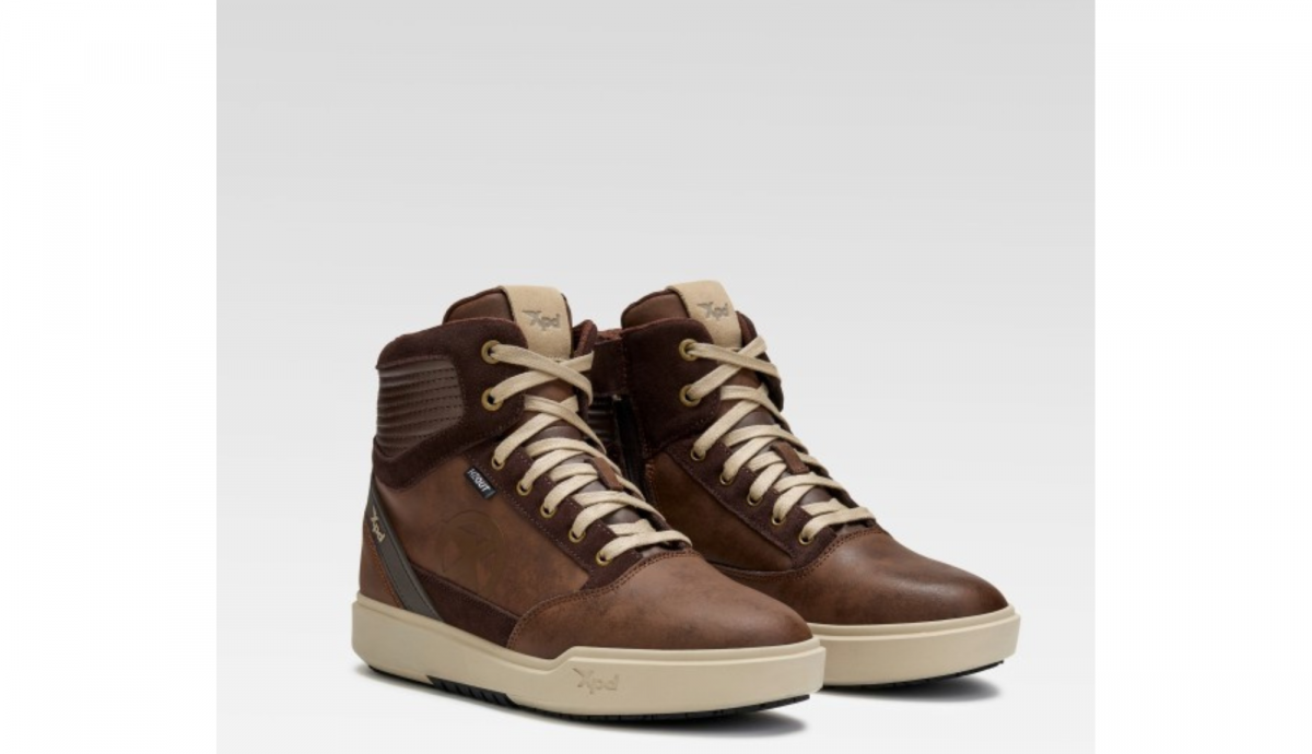 XPD H2OUT: conquista la ciudad sobre dos ruedas incluso bajo la lluvia