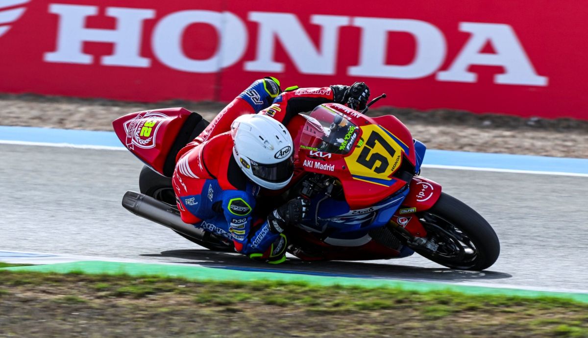 Javier Palomera logró su primera victoria en Superbike