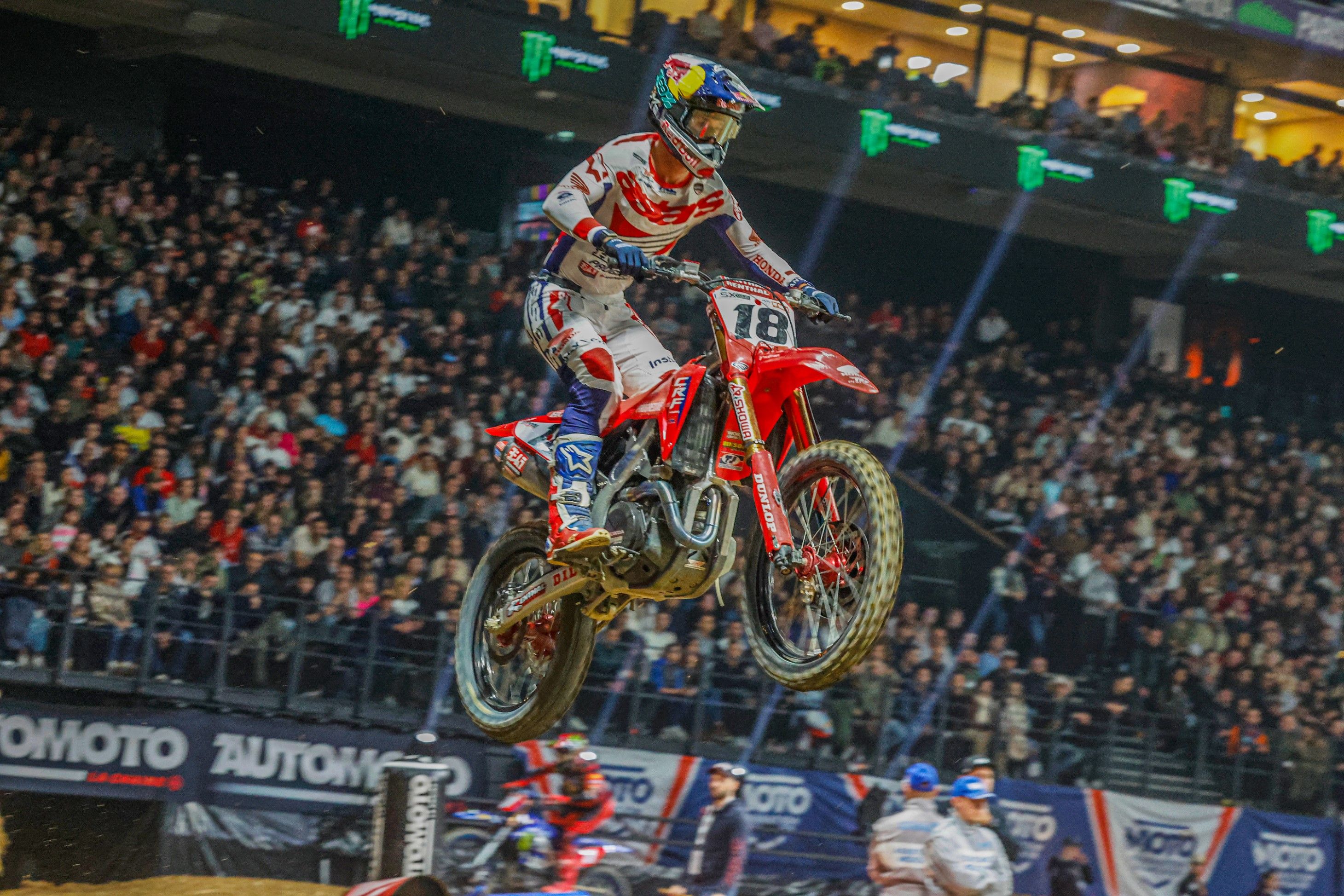 LAWRENCE JETT SX PARIS PH 9646 (Grande)