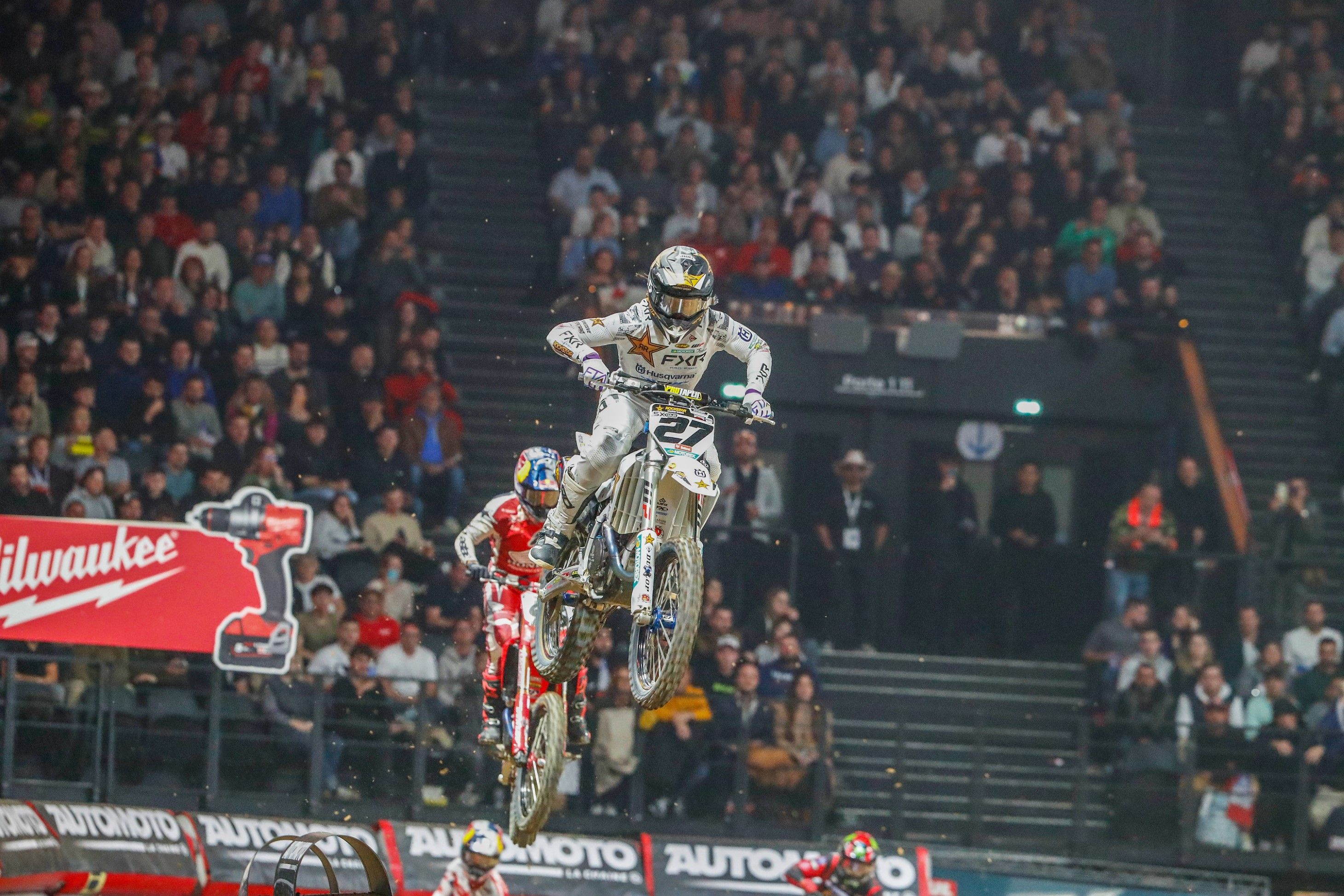 STEWART SX PARIS PH 0823 (Grande)