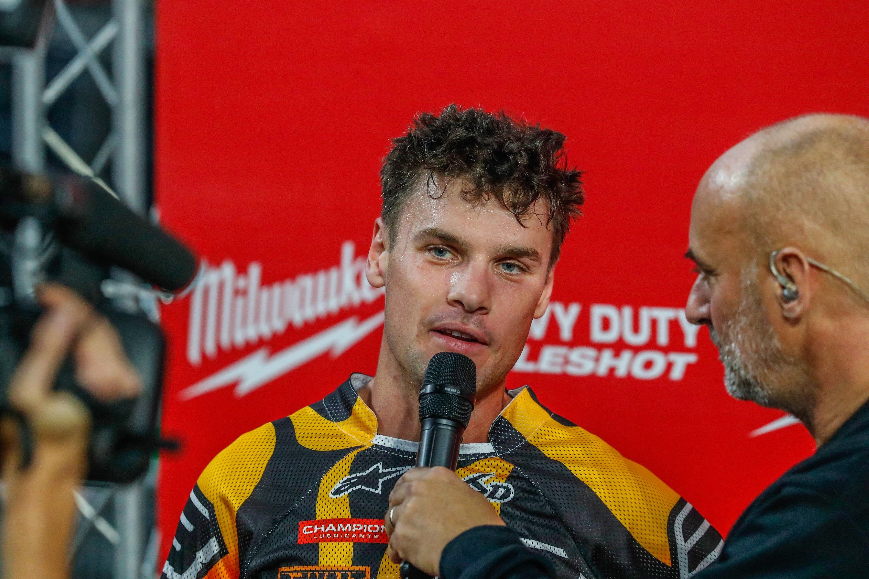 CLOUT SX PARIS PH 0596 (Grande)