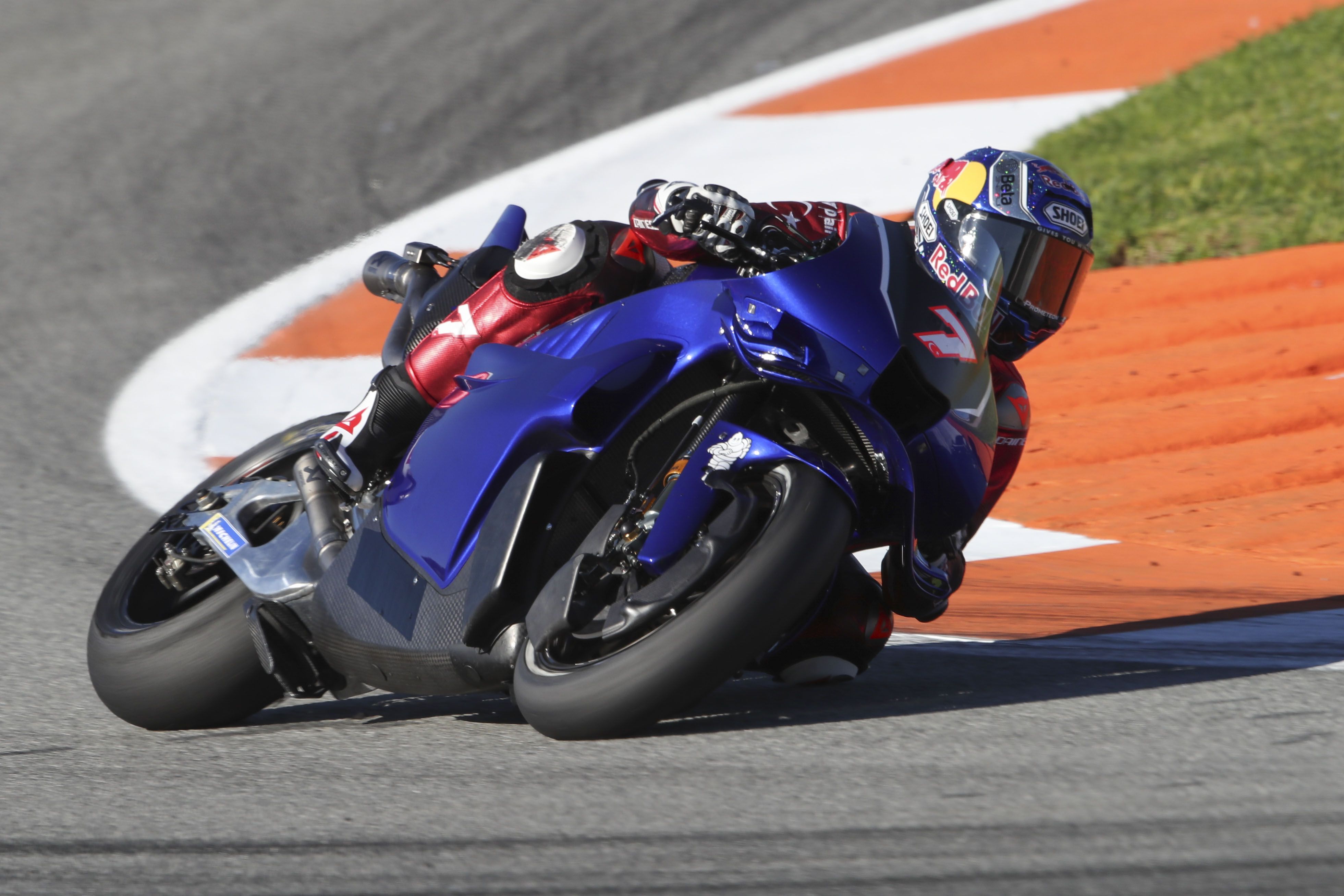 Toprak Razgatlioglu 3, test Valencia MotoGP 2026