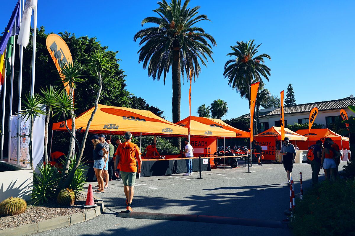 KTM arrasa en Granada: la X Reunión reúne a más de 250 apasionados de la marca
