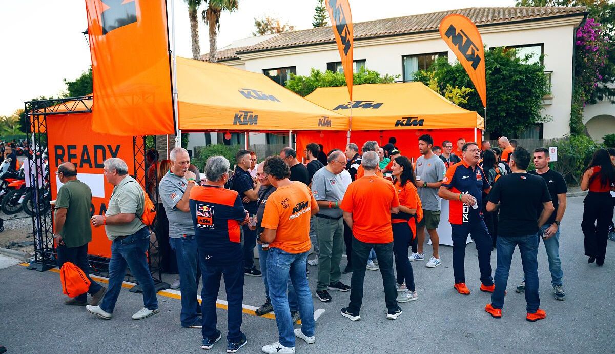 KTM arrasa en Granada: la X Reunión reúne a más de 250 apasionados de la marca
