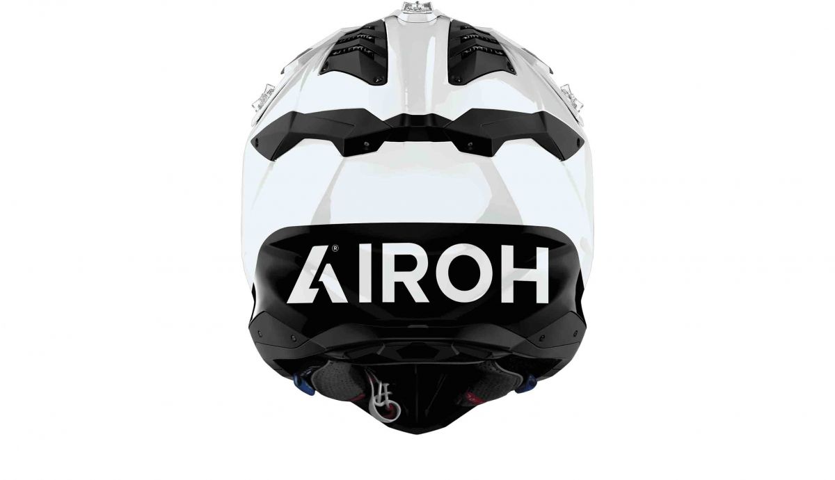 AIROH eleva el listón del off-road con el nuevo Aviator 3 EVO, ya homologado FRHPhe-02