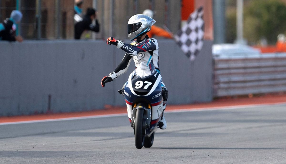 Marco Morelli se paseó en la primera carrera