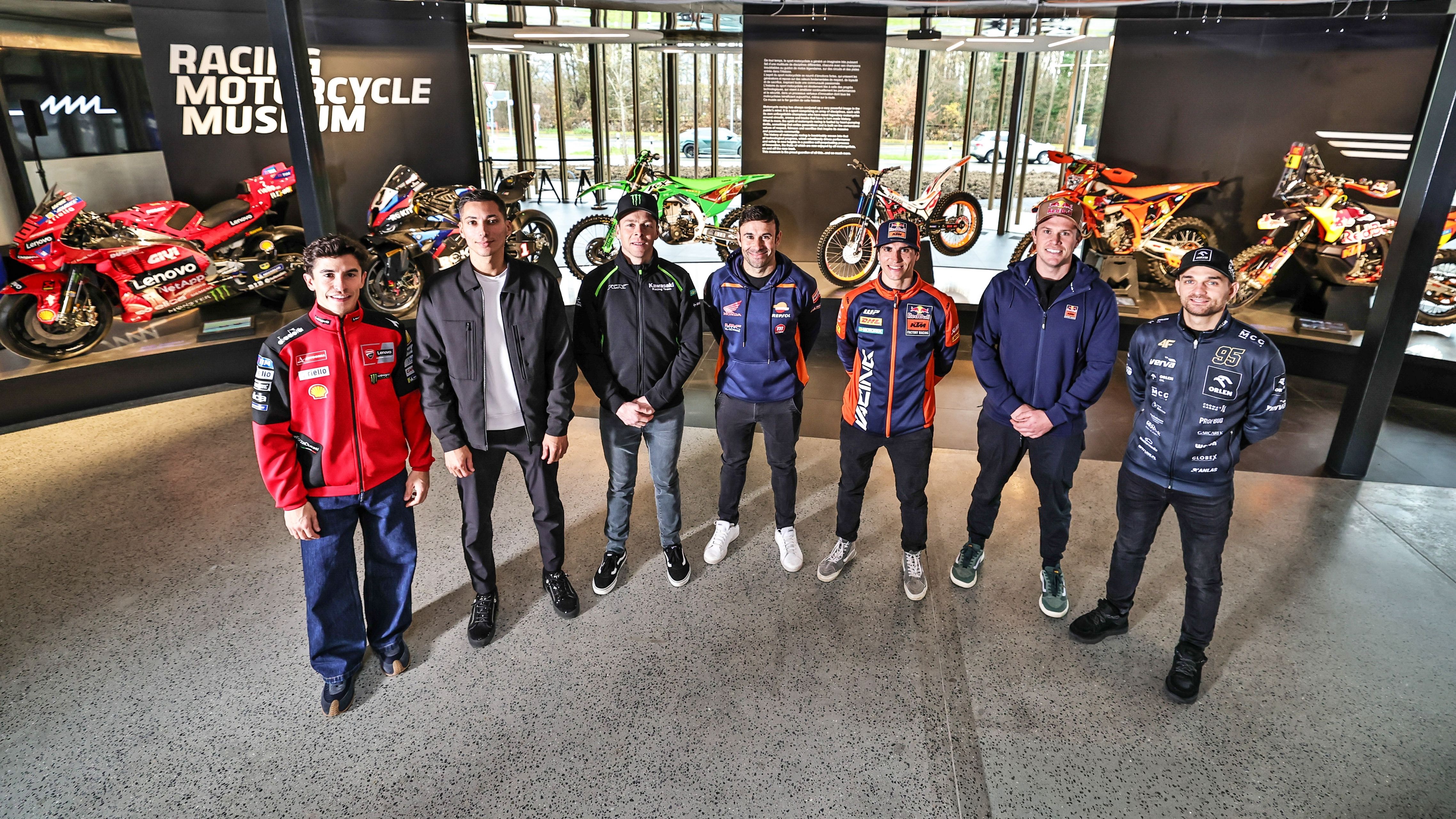 La inauguración del Racing Motorcycle Museum de la FIM contó con Marc Márquez, Toprak Razgatlioglu, Romain Febvre, Toni Bou, Josep García, Daniel Sanders y Bartosz Zmarzlik