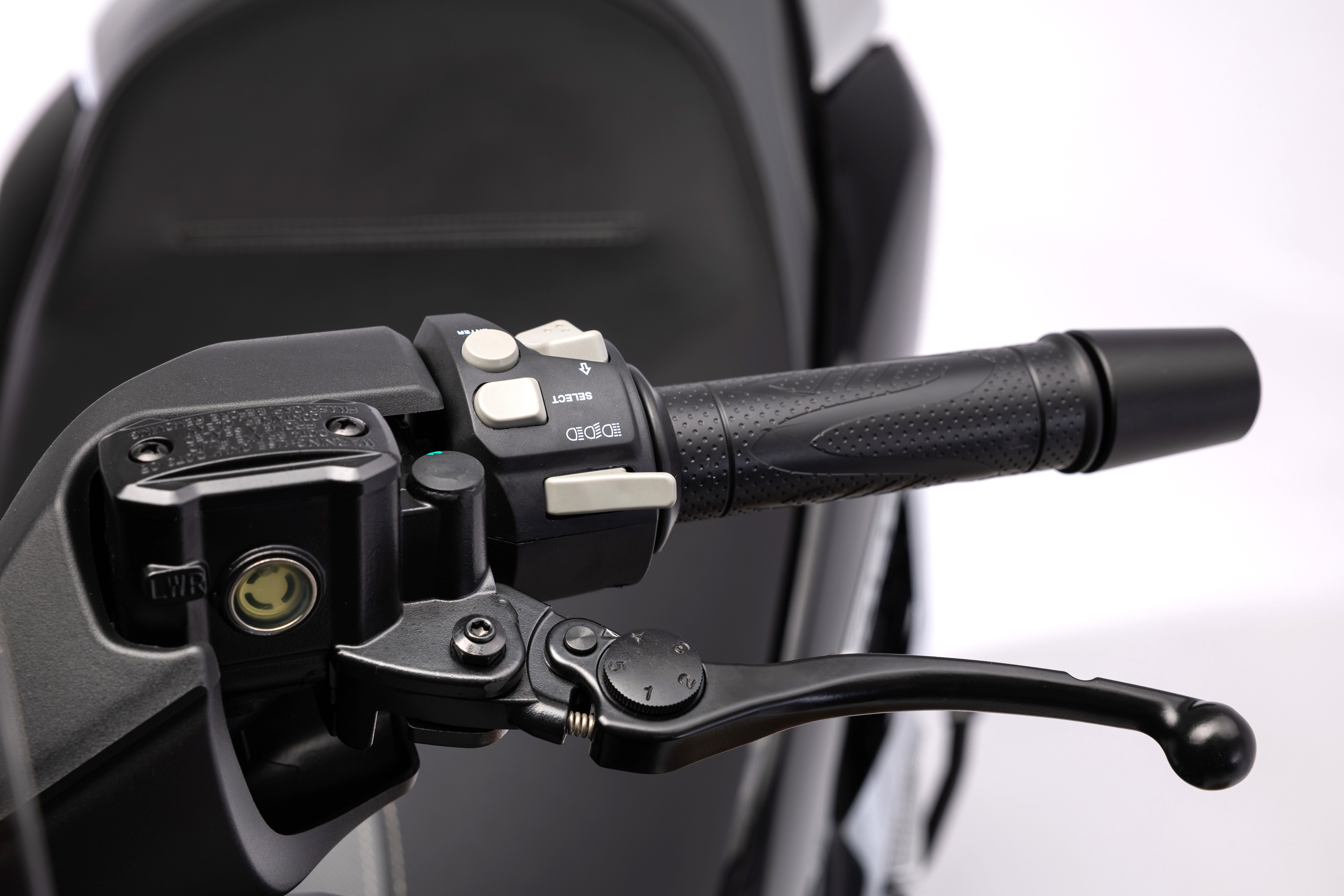 QJ Motor fort 125N detalle (18)