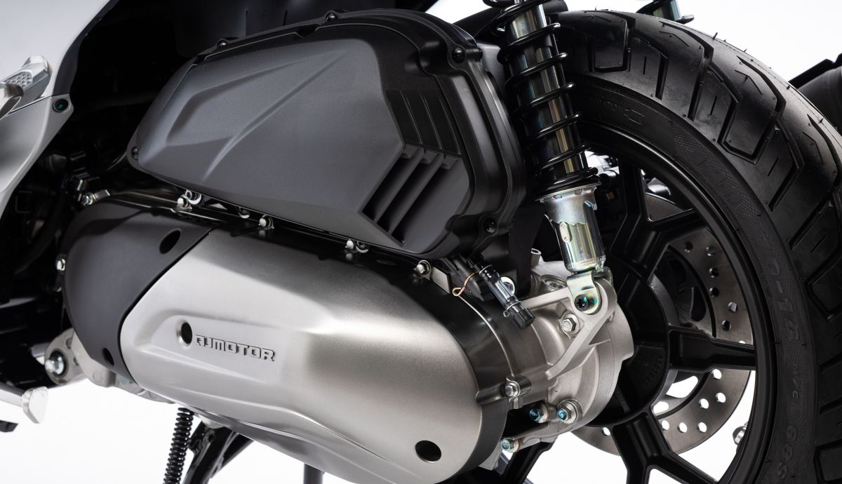 QJ Motor fort 125N detalle (13)