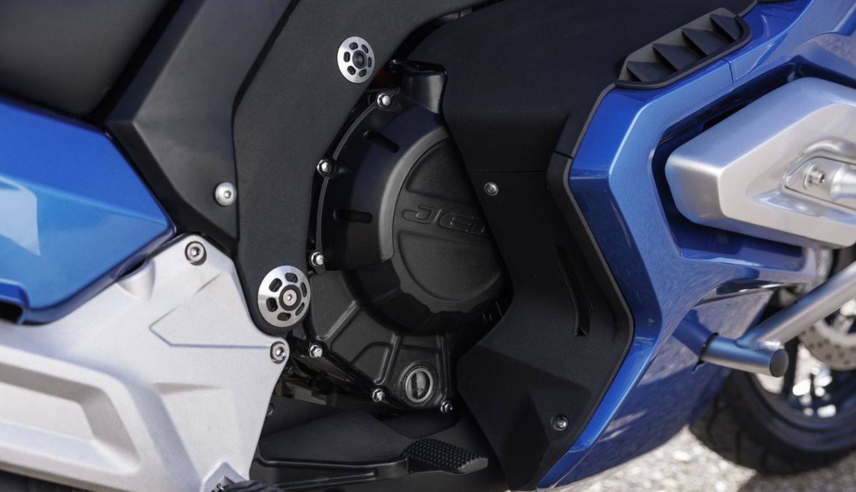 vMITT GT K 2025 Detalles (4)