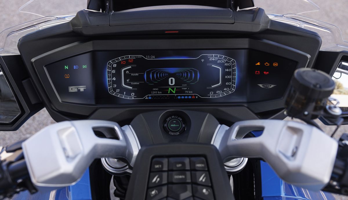 vMITT GT K 2025 Detalles (28)