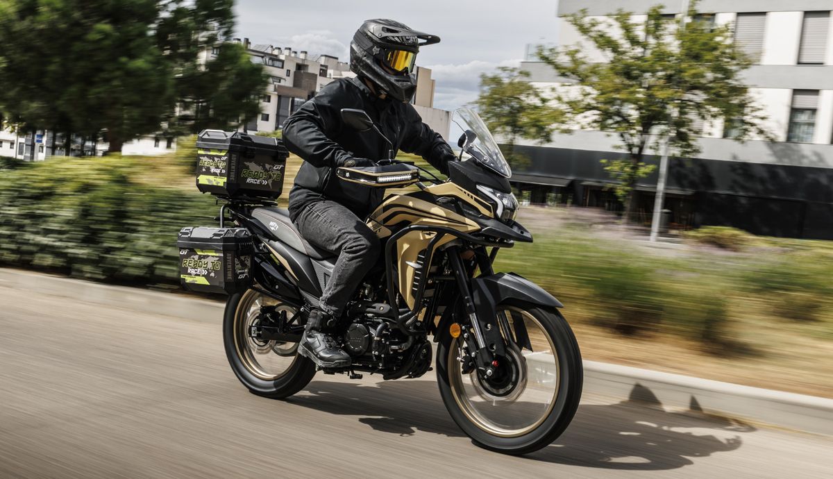 MITT Desert 125 accion (2)