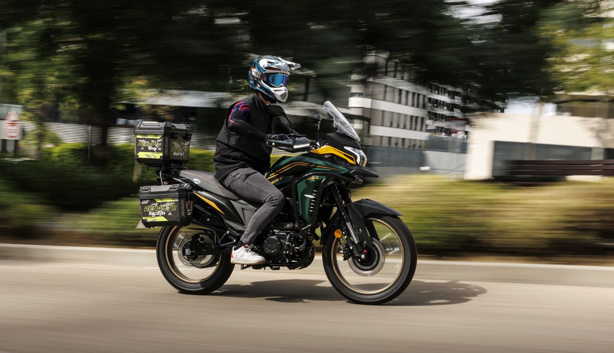 MITT Desert 125 accion (4)