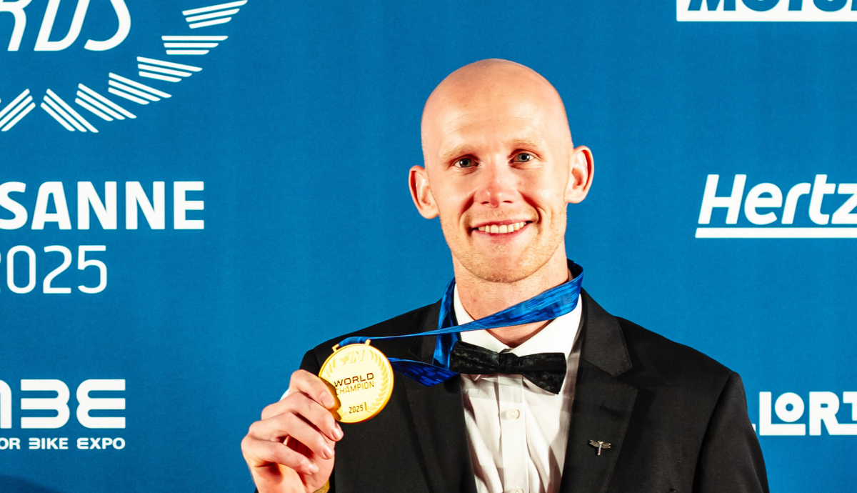 Hamish Macdonald (2)