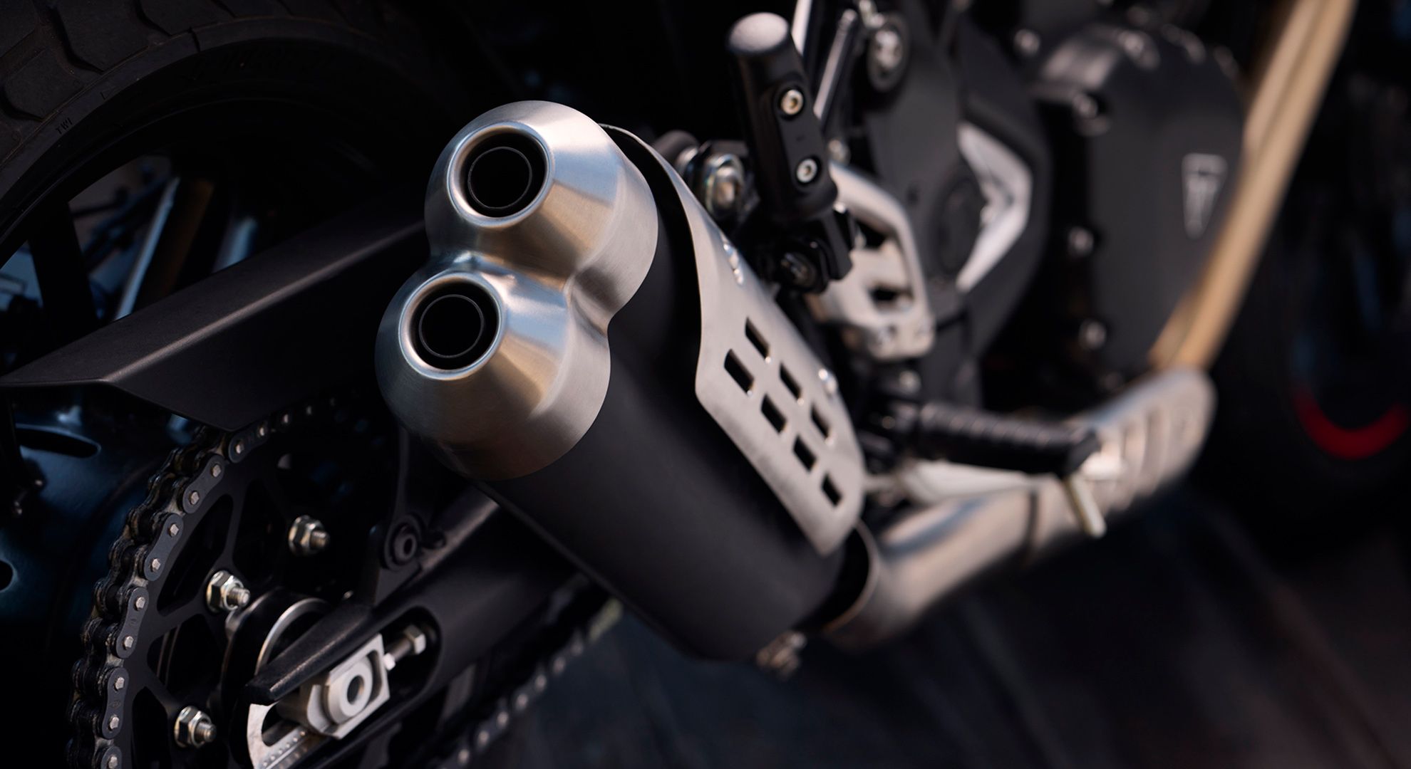 Triumph Tracker 400 2026