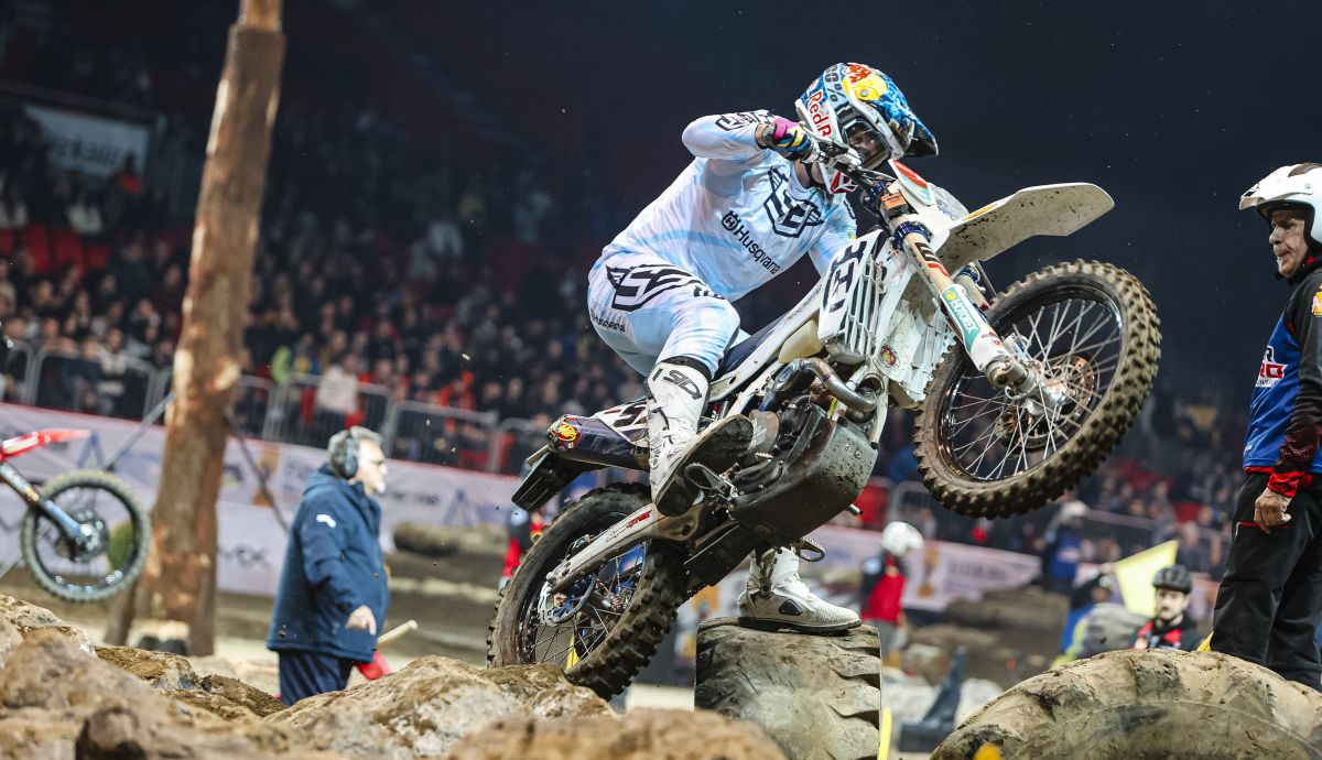 Husqvarna Factory Racing   Billy Bolt   2026 FIM SuperEnduro World Championship   Round 3, Spain 2